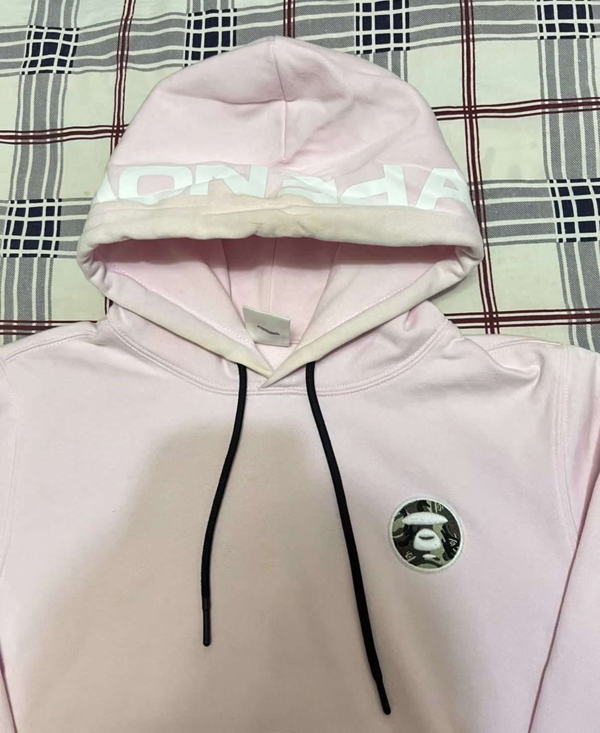 Bape Bape OG Nigo era, latest pink hoodie Size US M / EU 48-50 / 2 - 2 Thumbnail