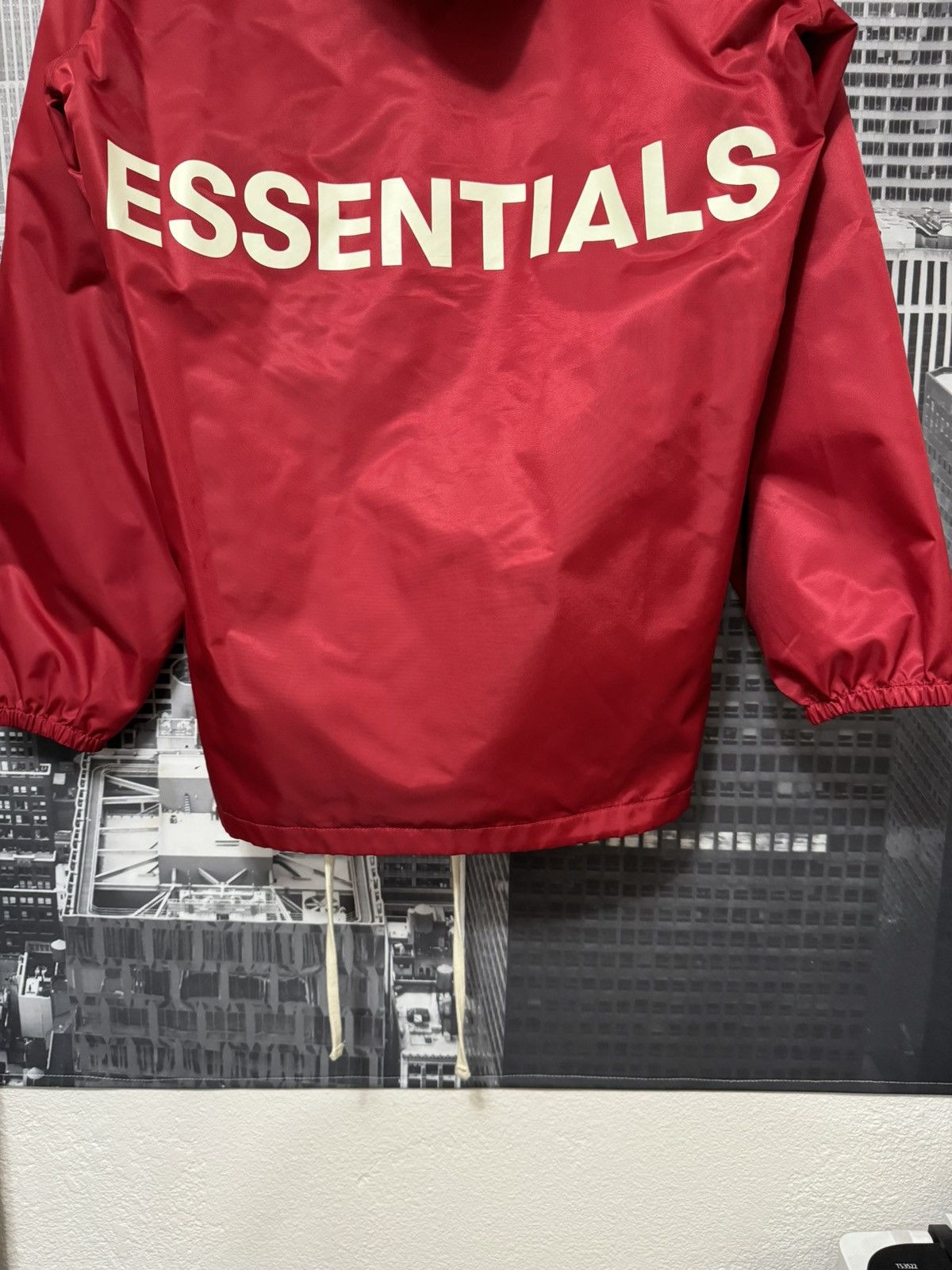 Fear of God FOG Fear of God Essentials Graphic Hooded Jacket SZ S Red💥 Size US S / EU 44-46 / 1 - 4 Thumbnail