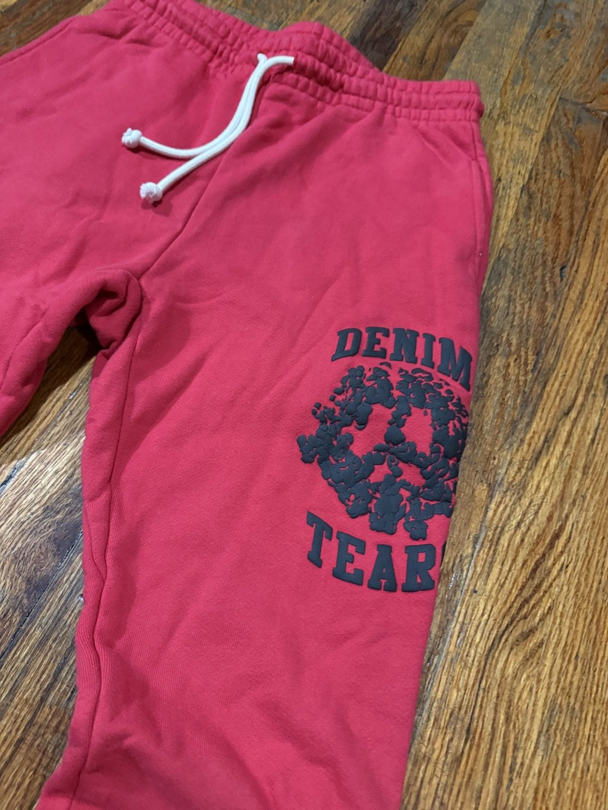 DENIM TEARS Denim Tears University Red Sweatpants Size Medium Size US 32 / EU 48 - 4 Thumbnail