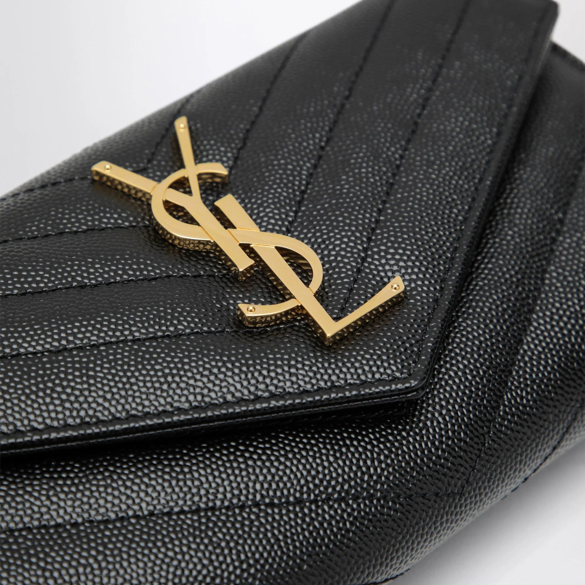 Saint Laurent Paris o1d2blof0526 Size: OS / Large Cassandre Wallet in Black Size ONE SIZE - 4 Thumbnail