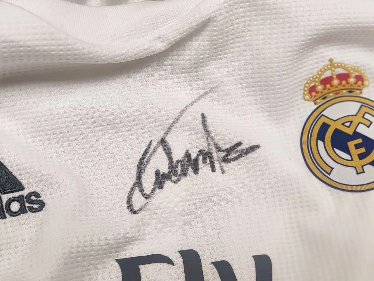 Adidas Aut 2015-16 Adidas Real Madrid Long Sleeve Jersey Shirt Home Size US M / EU 48-50 / 2 - 21 Thumbnail