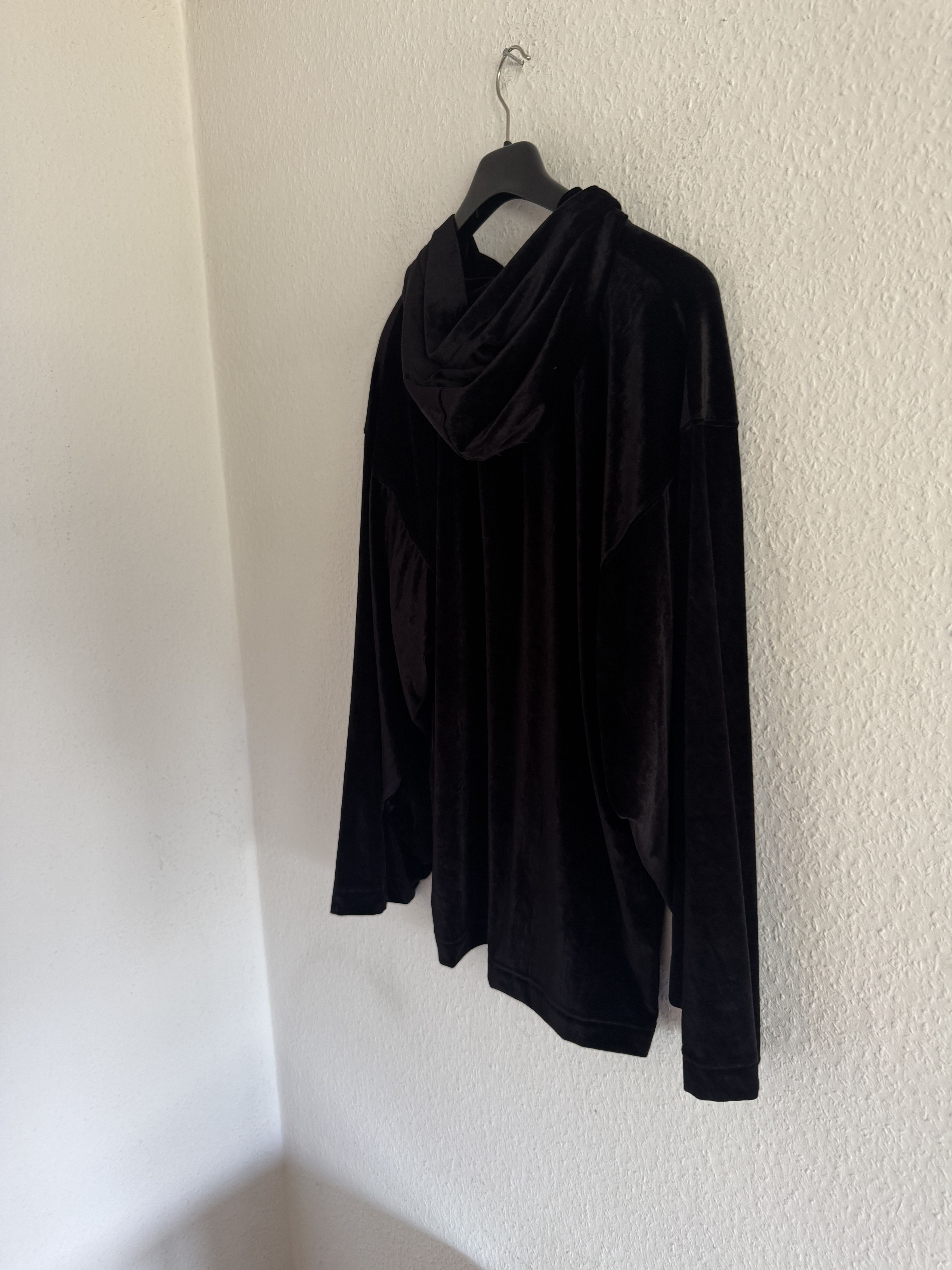 Balenciaga Velvet Oversized Hoodie Black Size US M / EU 48-50 / 2 - 11 Thumbnail
