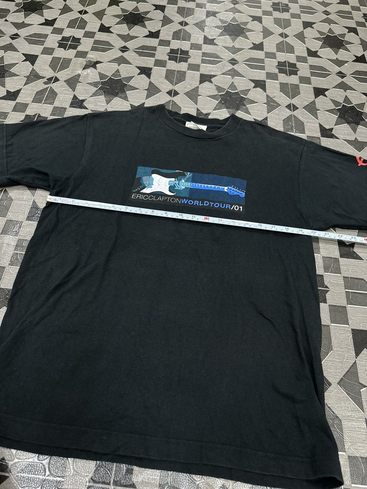 Band Tees Vintage Eric Clapton World Tour 2001 (Japan) T Shirt Size US M / EU 48-50 / 2 - 4 Thumbnail