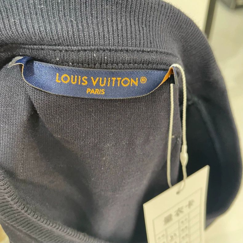 Louis Vuitton Louis Vuitton Black pearl embroidered monogram logo short s Size US L / EU 52-54 / 3 - 5 Thumbnail