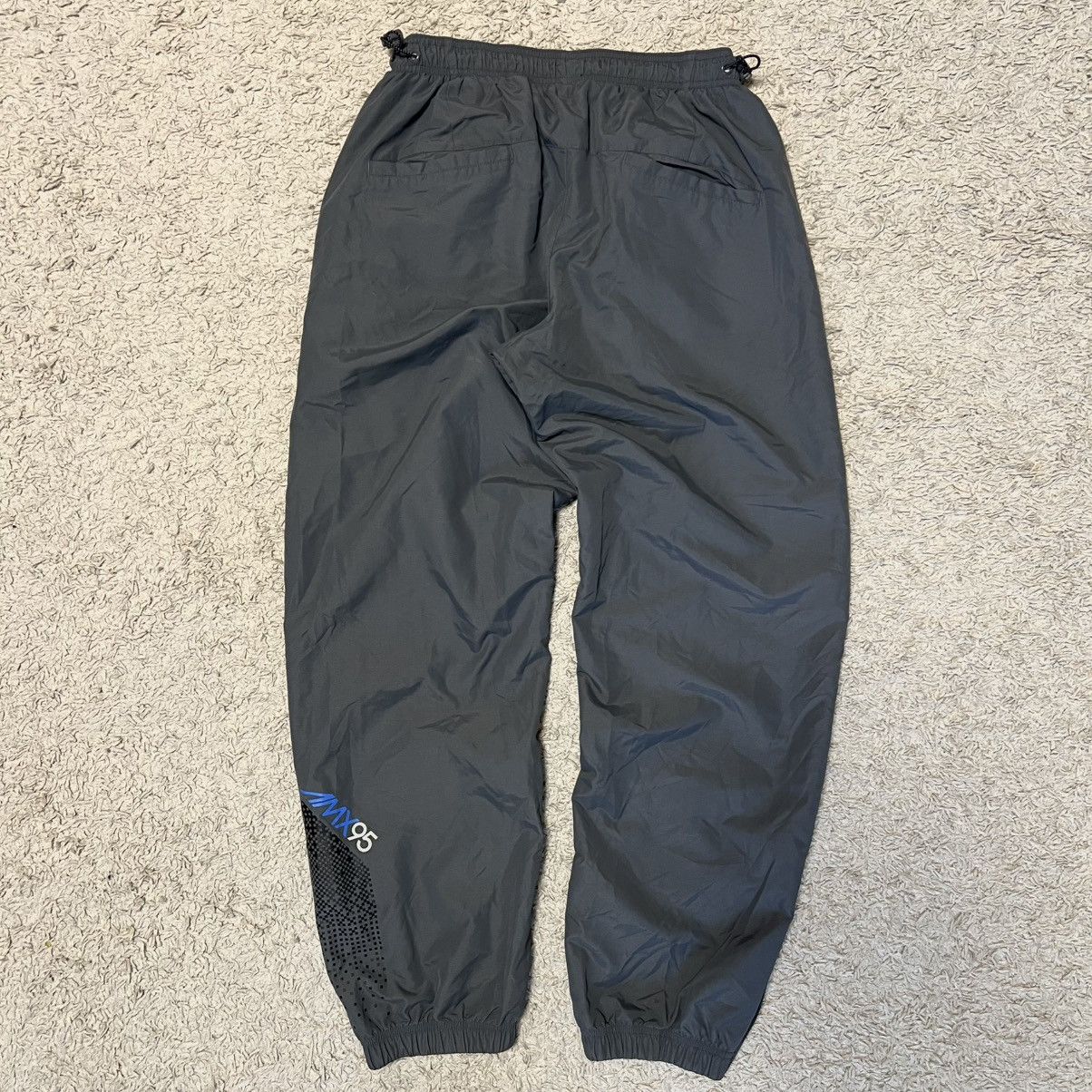 Nike Vintage Nike Pants Track Baggy Size M Air Max 95 Size US 31 - 4 Thumbnail