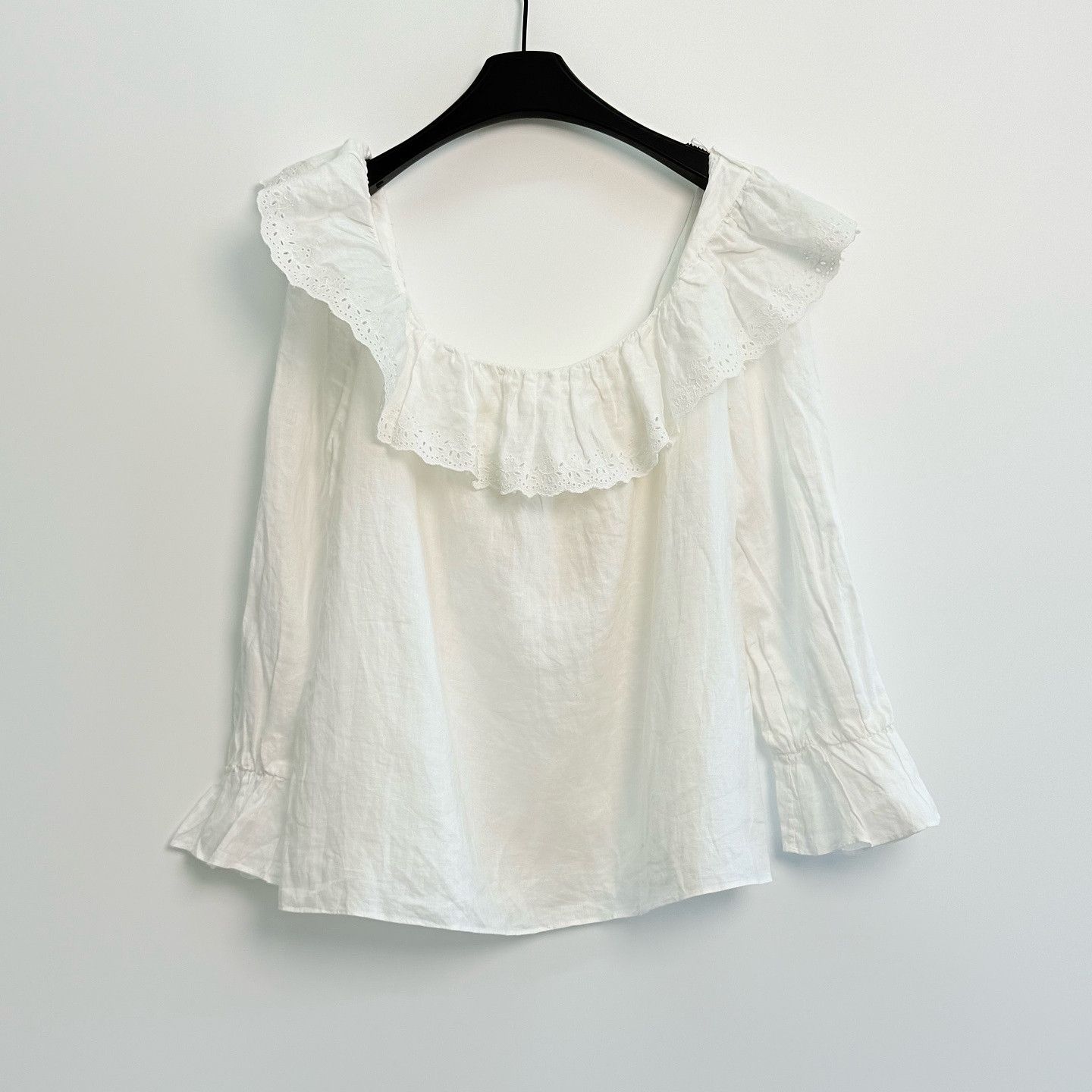 Celine Celine Embroidered Ruffle Blouse Size 40 Size M / US 6-8 / IT 42-44 - 1 Thumbnail