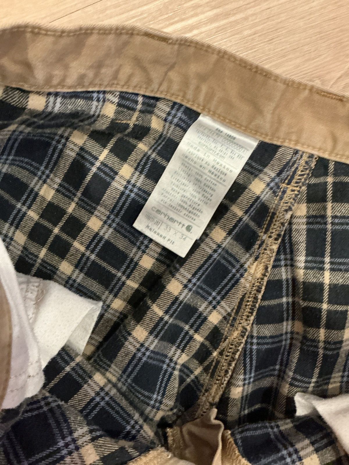 Carhartt Carhartt khaki workwear plaid lining pants Size US 33 - 4 Thumbnail