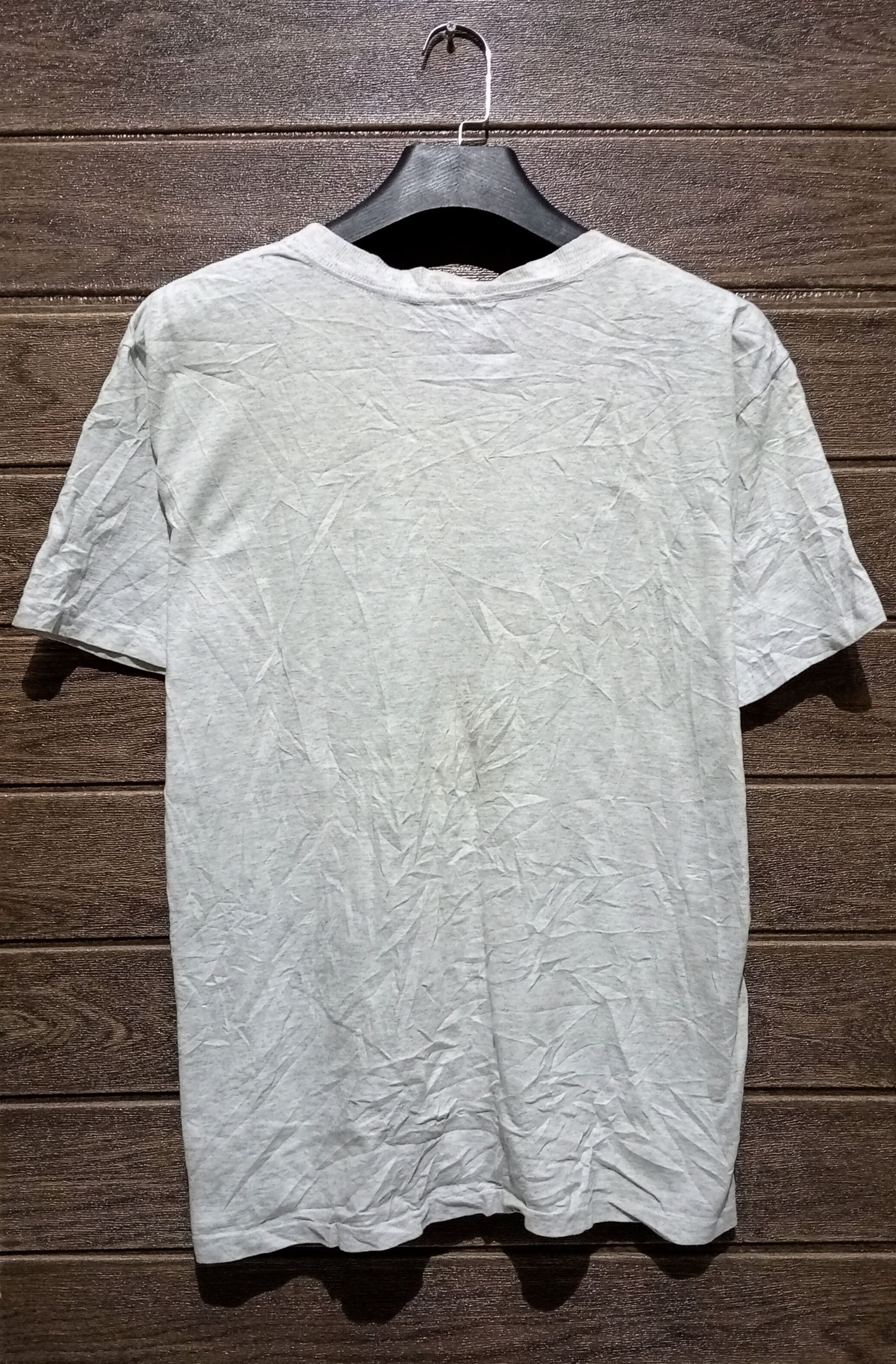 Nutmeg Vintage '90s Nutmeg Mills NBA Chicago Bulls Tee USA Size US L / EU 52-54 / 3 - 9 Thumbnail