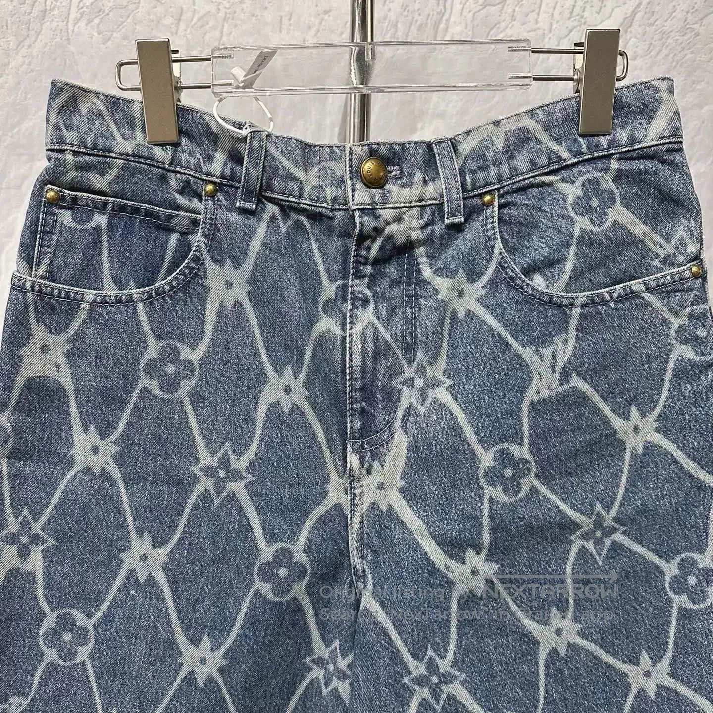 Louis Vuitton louis vuitton patterned denim shorts size 28. Size 28" / US 6 / IT 42 - 3 Thumbnail
