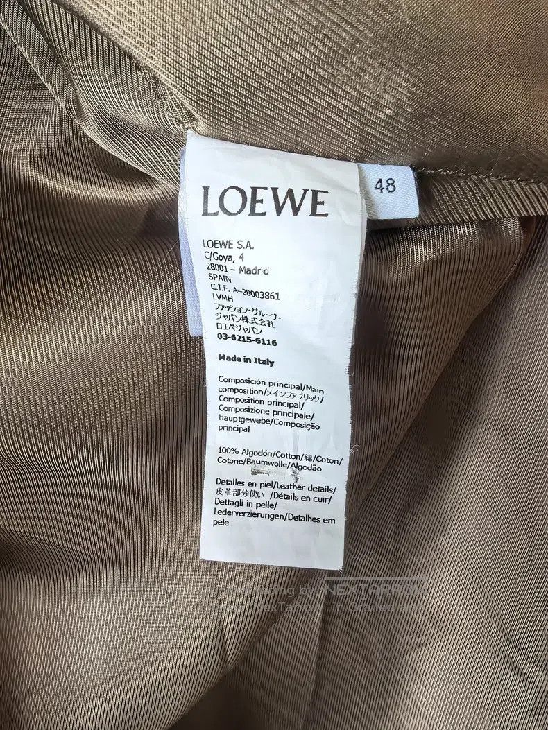 Loewe Loewe Beige mid-length trench coat, with a prominent logo Size US M / EU 48-50 / 2 - 4 Thumbnail