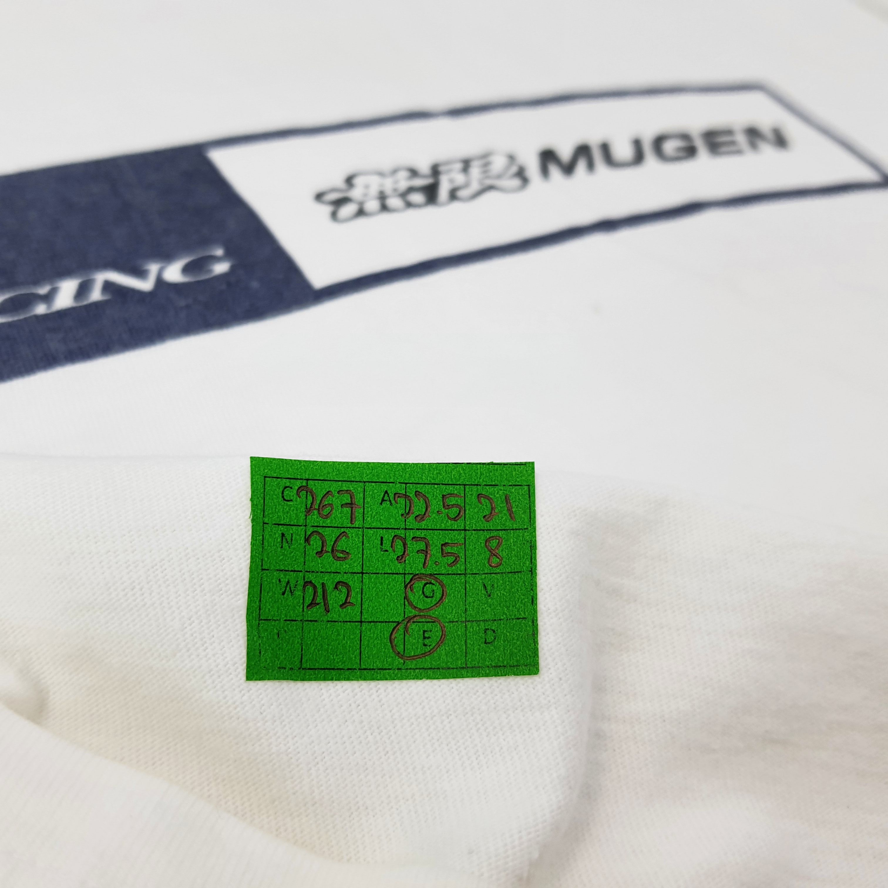 Honda Vintage Honda Racing Dream Mugen Motorsports Tshirt C267N26 Size US L / EU 52-54 / 3 - 8 Thumbnail