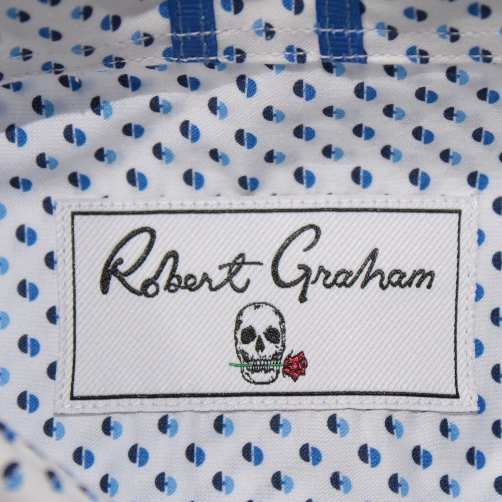 Robert Graham Robert Graham New with tags Shirt Size M US In White Size US M / EU 48-50 / 2 - 8 Thumbnail