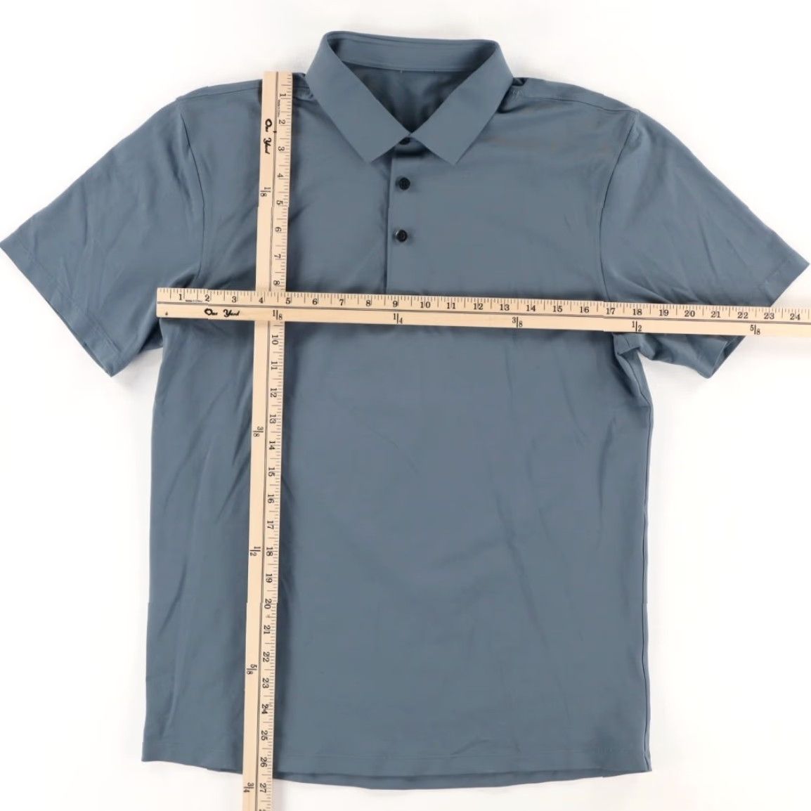 Lululemon Lululemon Woven Polyester Solid Polo Shirt Gray Men's M Shirt Size US M / EU 48-50 / 2 - 3 Thumbnail