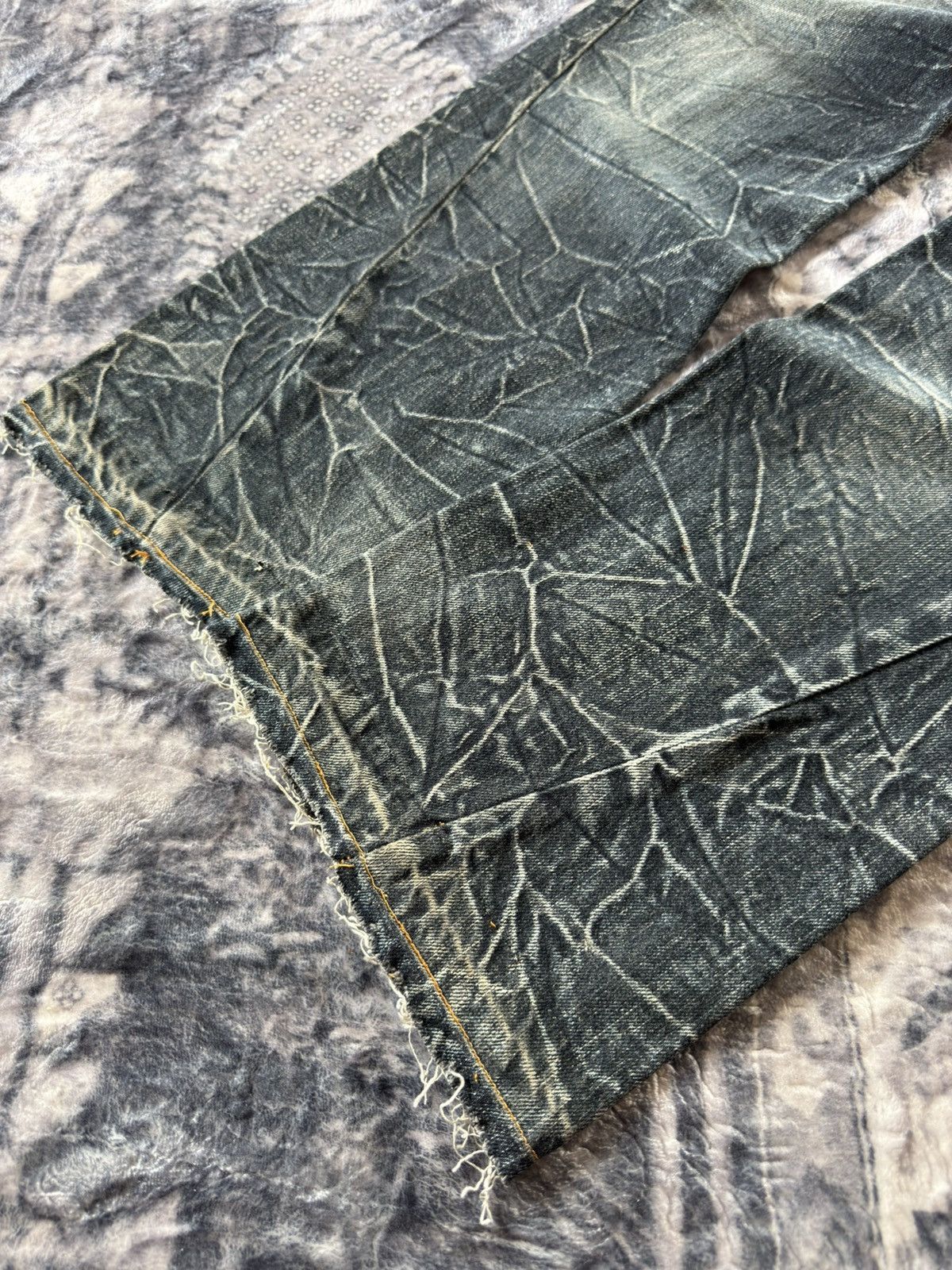 If Six Was Nine Nylaus Japan Shatter Wash Spiral Glam Flared Jeans Size US 30 / EU 46 - 6 Thumbnail