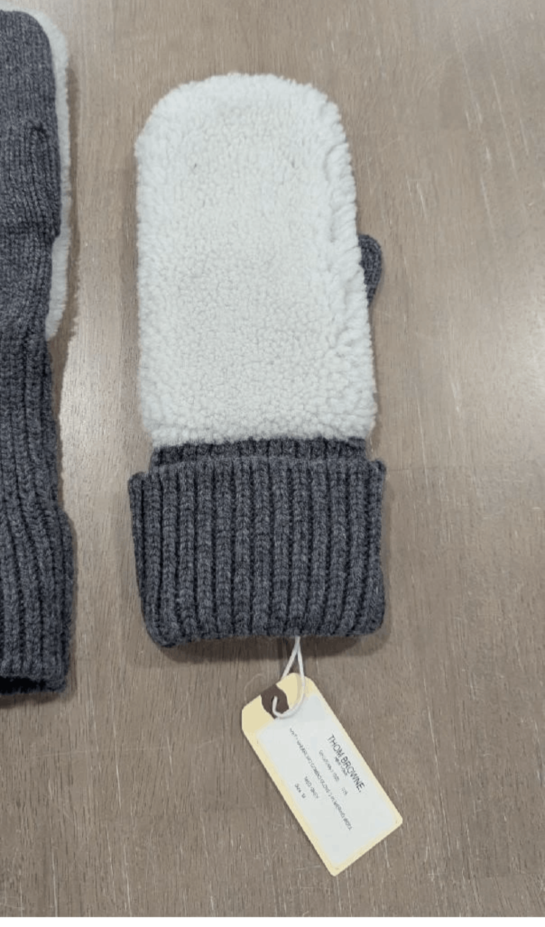 Thom Browne Mens THOM BROWNE Wool/Shearling Mittens Gray Large Size ONE SIZE - 2 Thumbnail