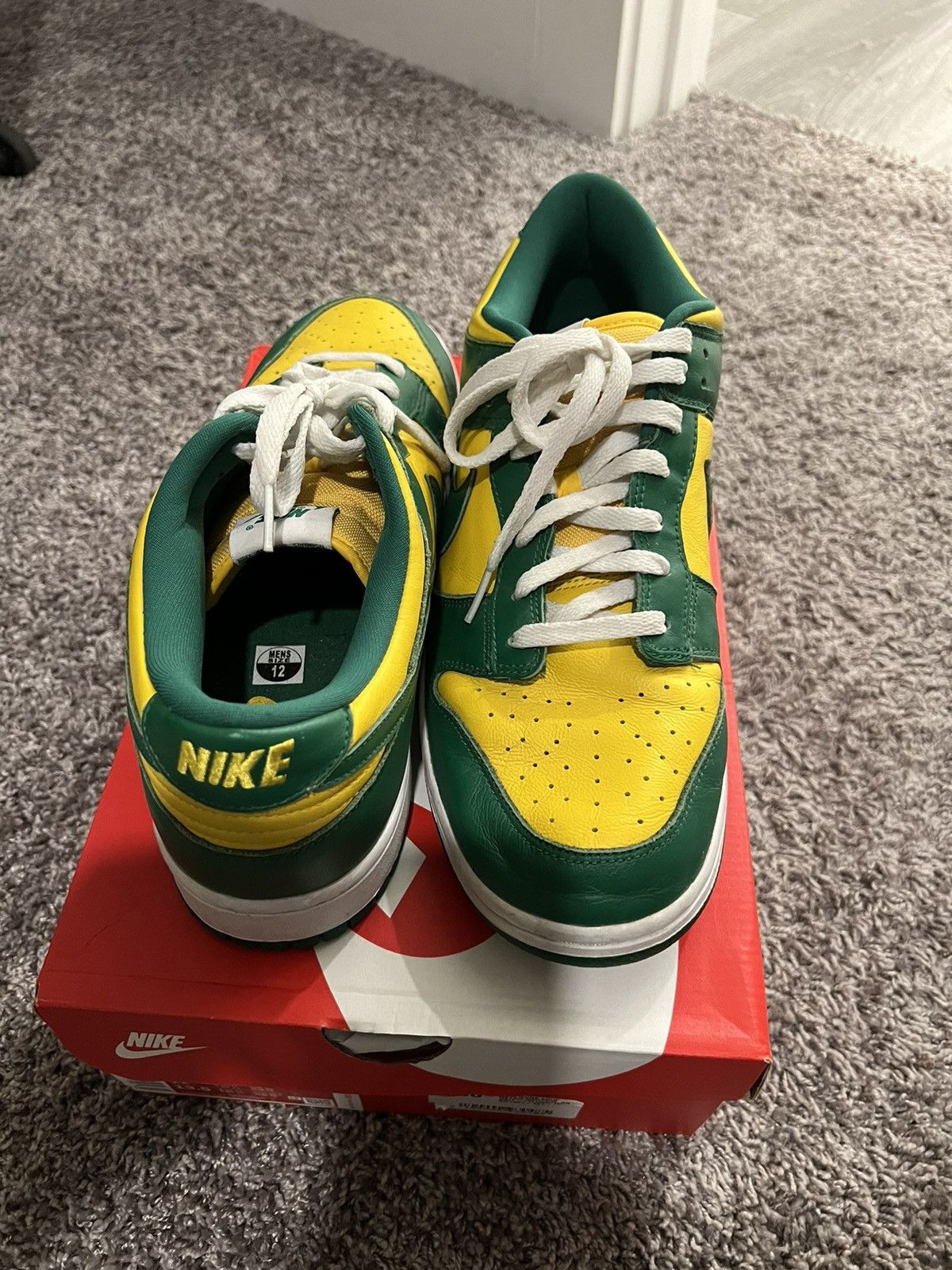 Nike Brazil Nike dunks Size US 12 / EU 45 - 4 Thumbnail
