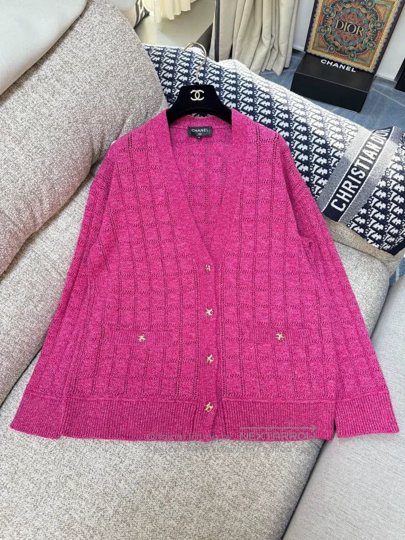 Chanel Chanel Knitted waffle cardigan jacket Size M / US 6-8 / IT 42-44 - 1 Thumbnail