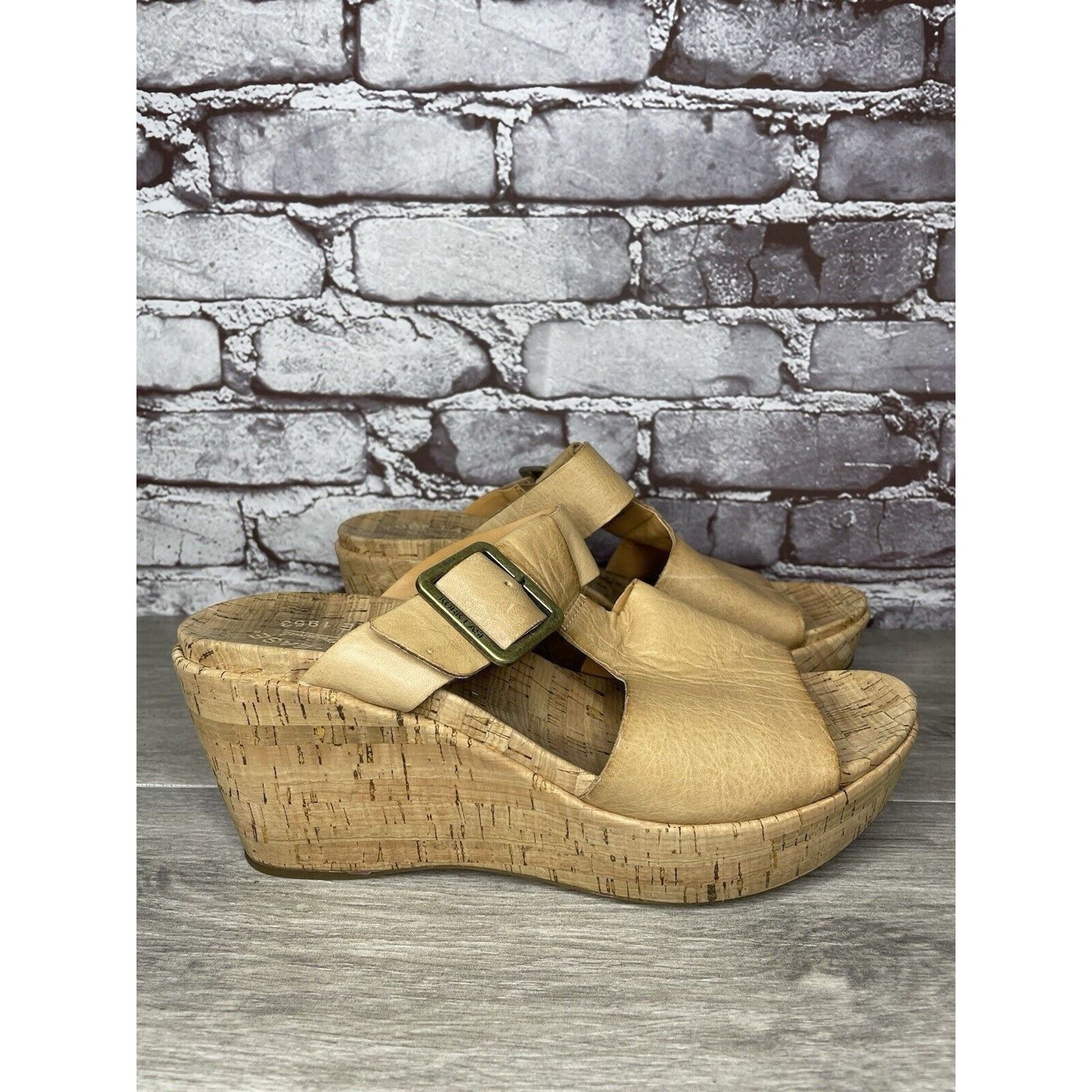 Other Kork Ease Tan Leather Cork Platform Strap High Wedge Sandals Size US 10 / IT 40 - 21 Thumbnail