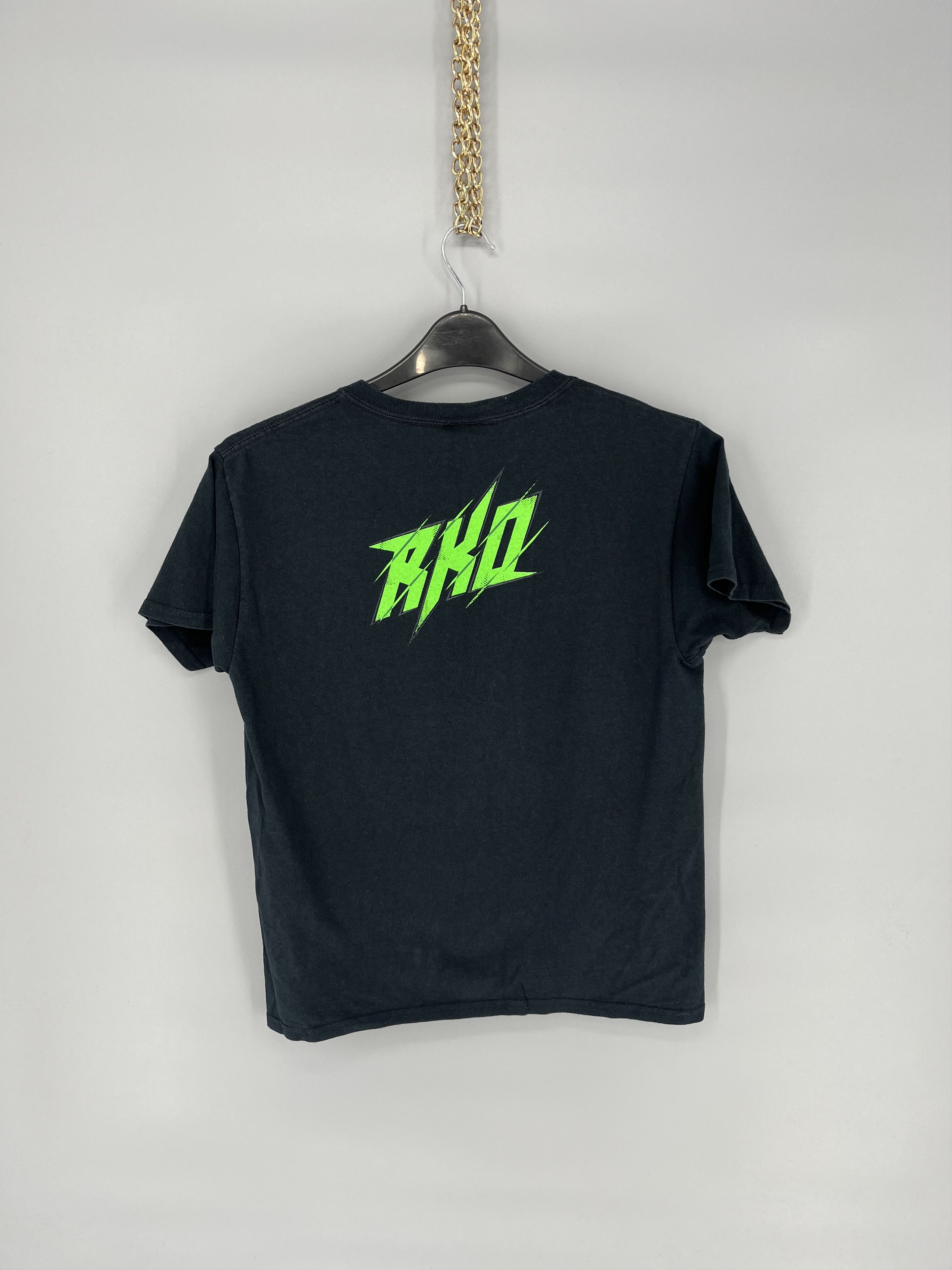 Vintage Wwe T-Shirts 2017 Y2K band tee Size US M / EU 48-50 / 2 - 9 Thumbnail