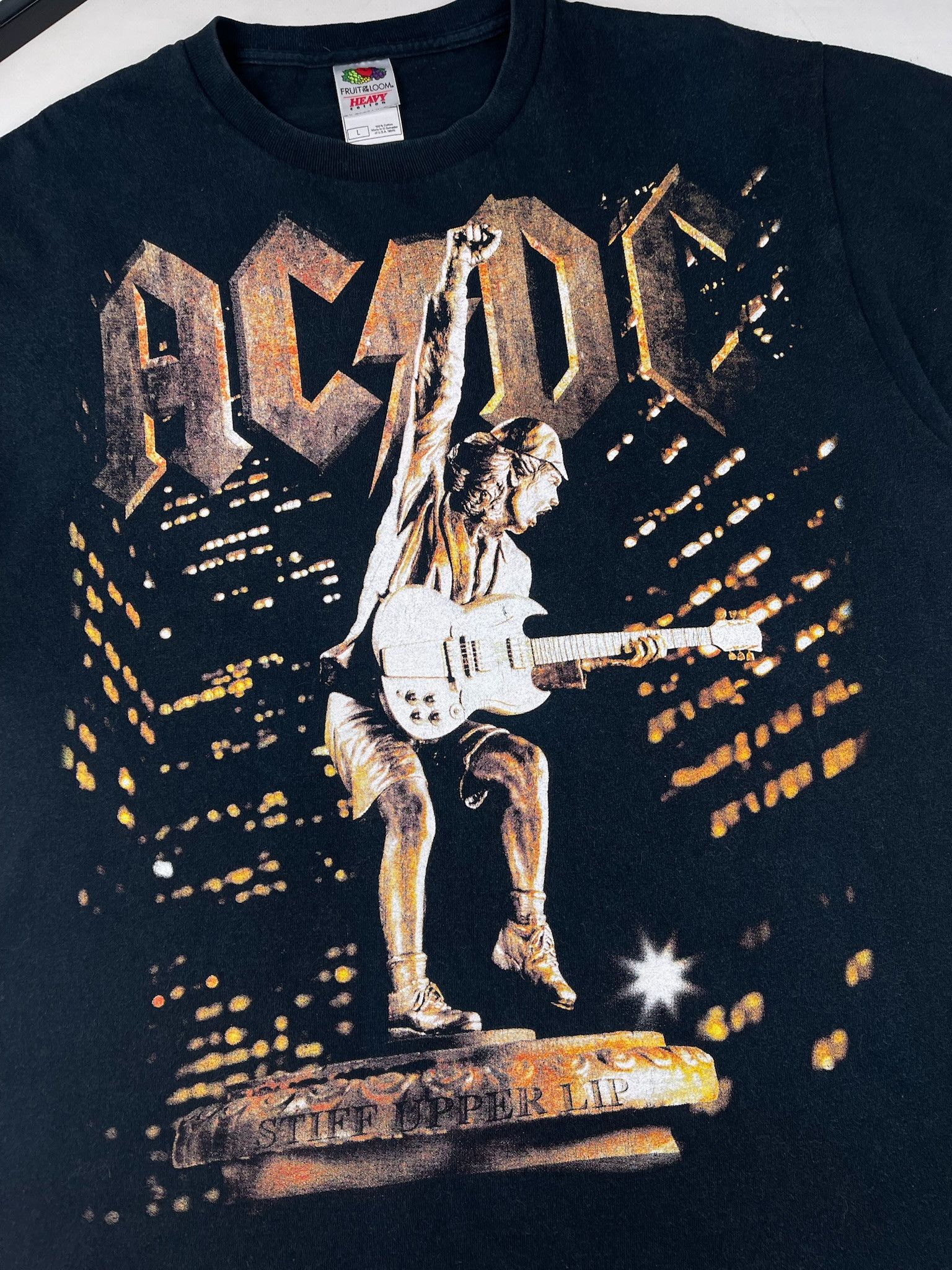 AC/DC Vintage ACDC band tee Stiff Upper Lip tShirt Size US L / EU 52-54 / 3 - 3 Thumbnail
