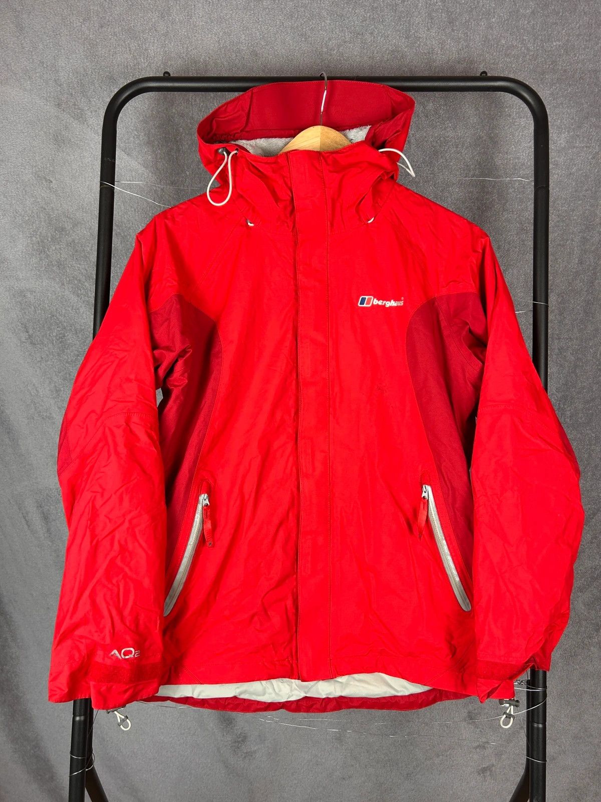 Berghaus Berghaus AQ2 red jacket with hood Size US S / EU 44-46 / 1 - 1 Thumbnail