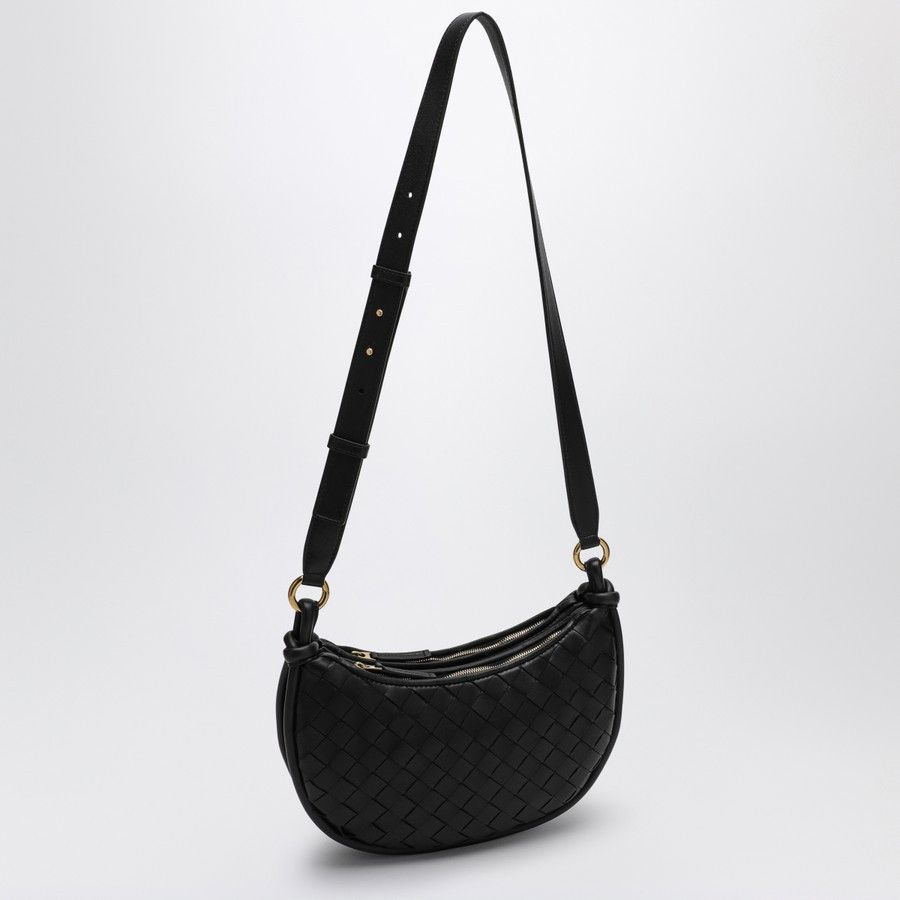 Bottega Veneta o1d2blof0824 Size: OS / Messenger Bag in Black Size ONE SIZE - 2 Thumbnail