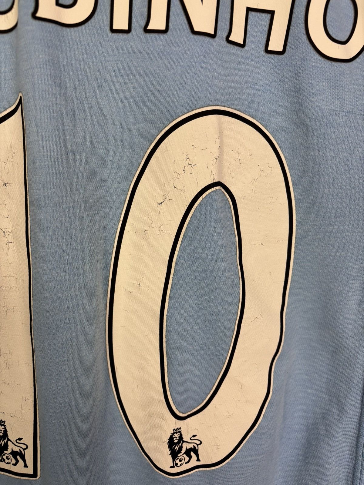 Umbro MANCHESTER CITY 2009-10 #10 ROBINHO FOOTBALL SOCCER JERSEY Size US S / EU 44-46 / 1 - 17 Thumbnail
