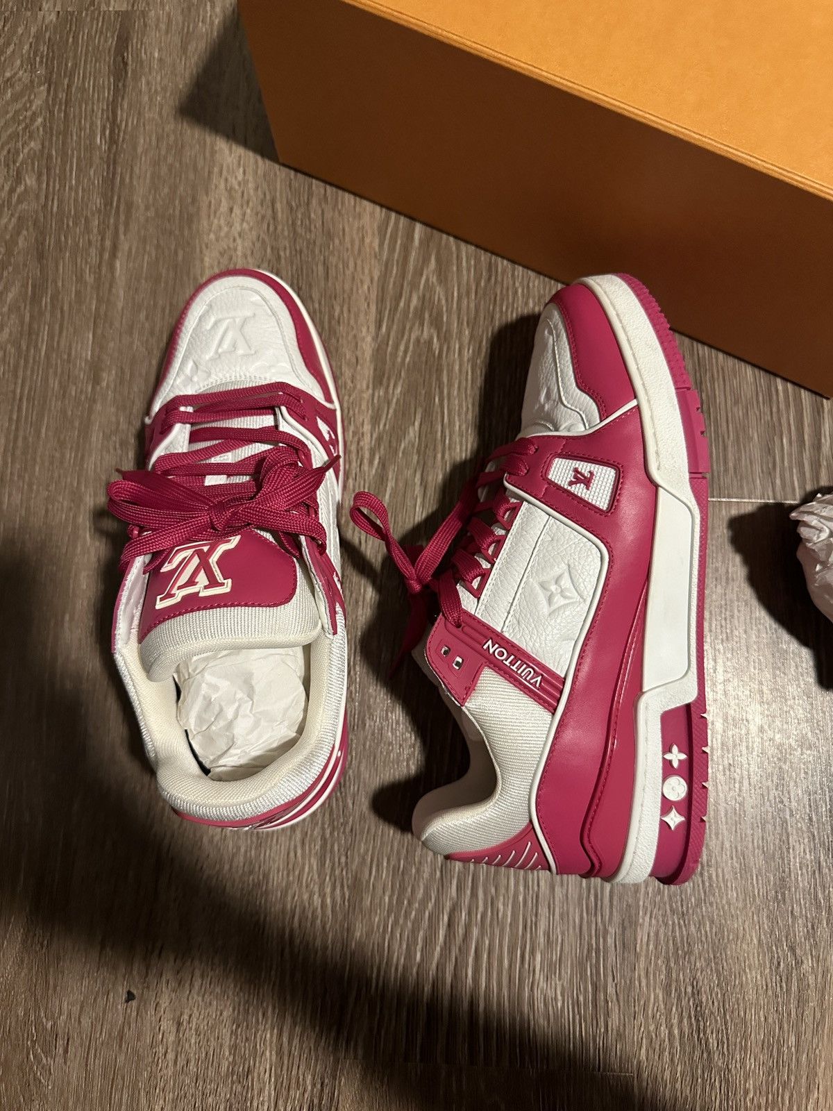 Louis Vuitton Louis Vuitton Trainer Low Fuchsia Size US 10 / EU 43 - 2 Thumbnail
