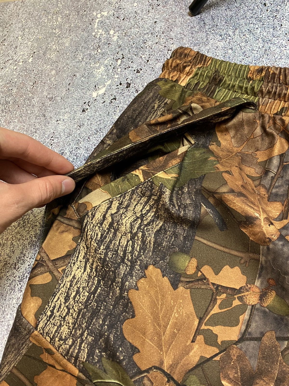 Japanese Brand × Realtree 💥JAPANESE CRAZY CAMO WATERPROOF PANTS Size US 43 - 7 Thumbnail