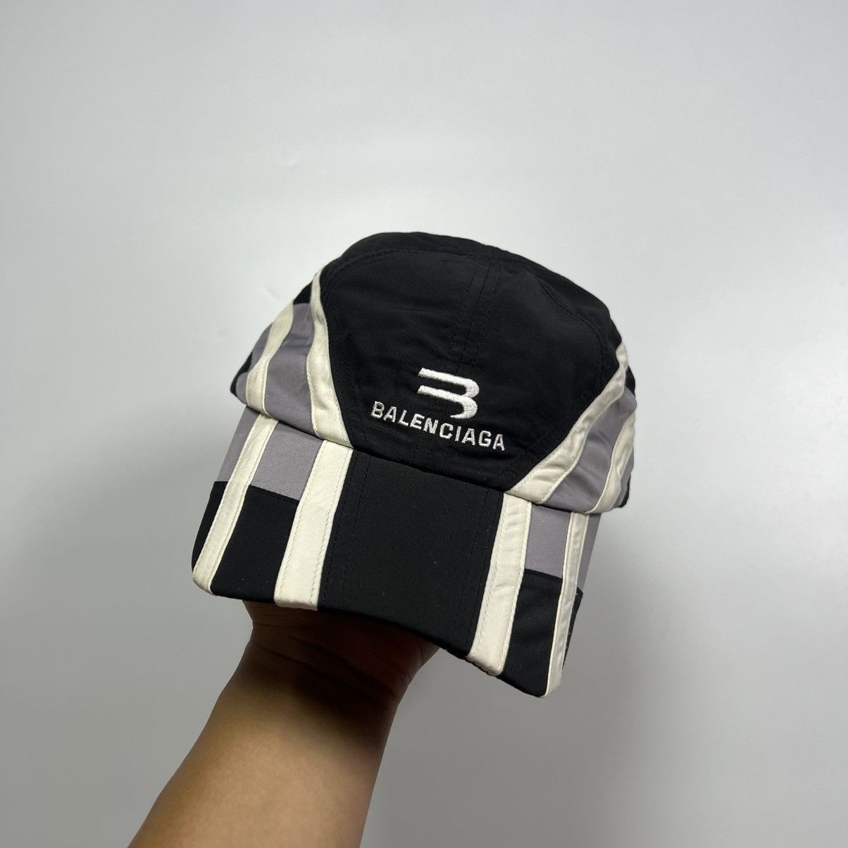 Balenciaga Balenciaga Sporty B Sunfaded Cap | Grailed