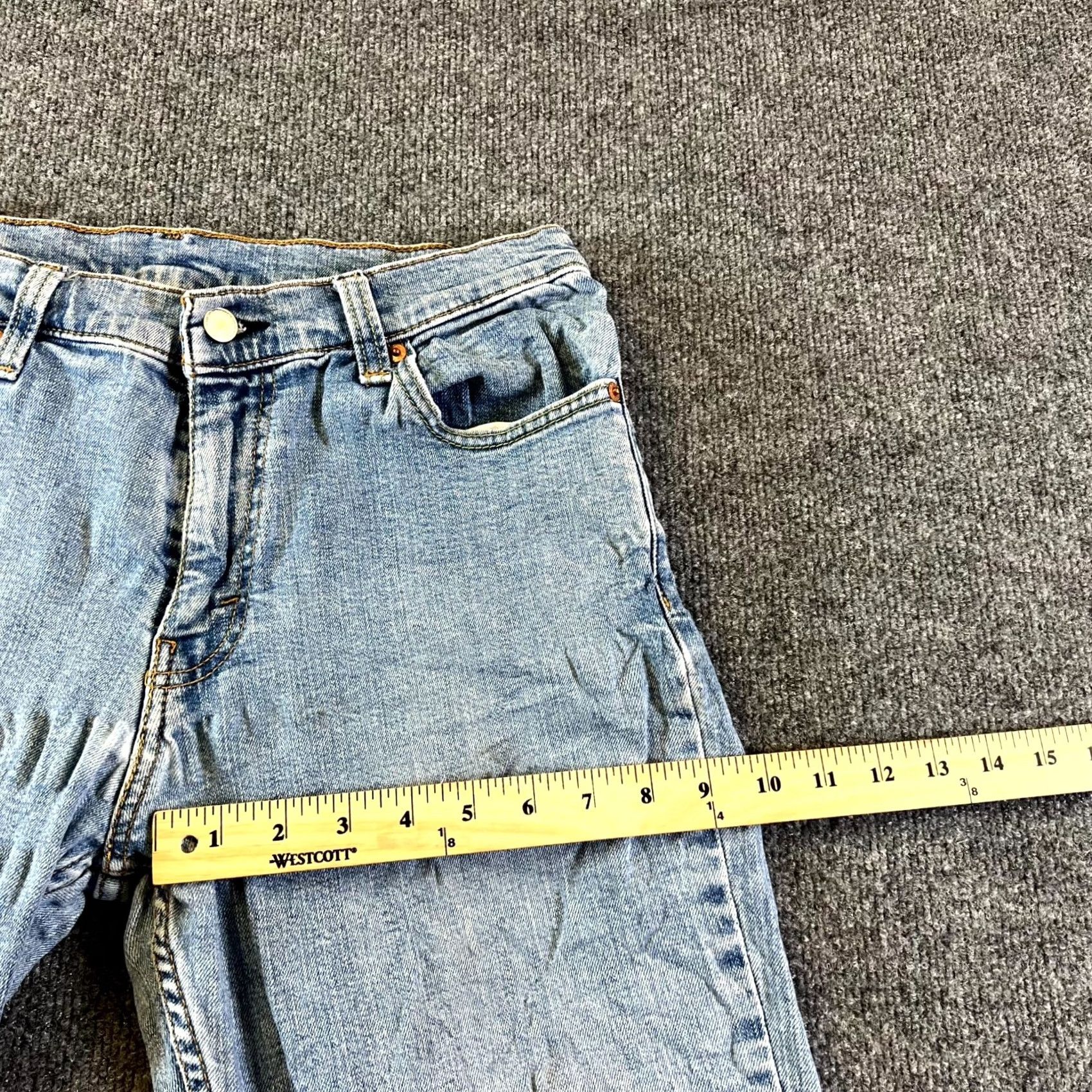 Levi's Levi's Jeans Mens 33x32 Blue Denim Medium Wash Straight Leg Zip Fly Jeans Size US 33 - 5 Thumbnail