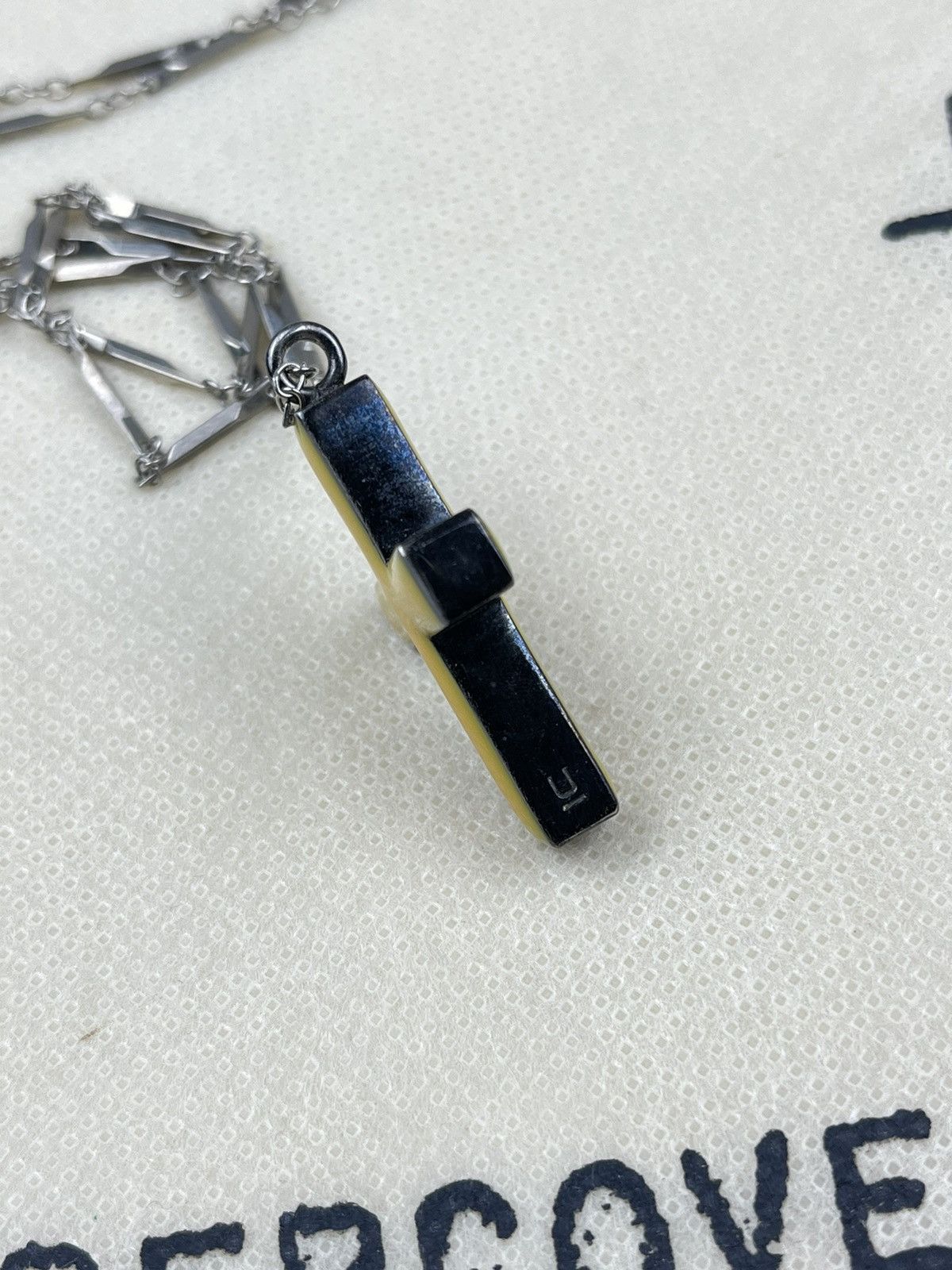 Undercover AW97 Undercover Cloisonne Cross Necklace Pendant Yellow Leaf Size ONE SIZE - 5 Thumbnail