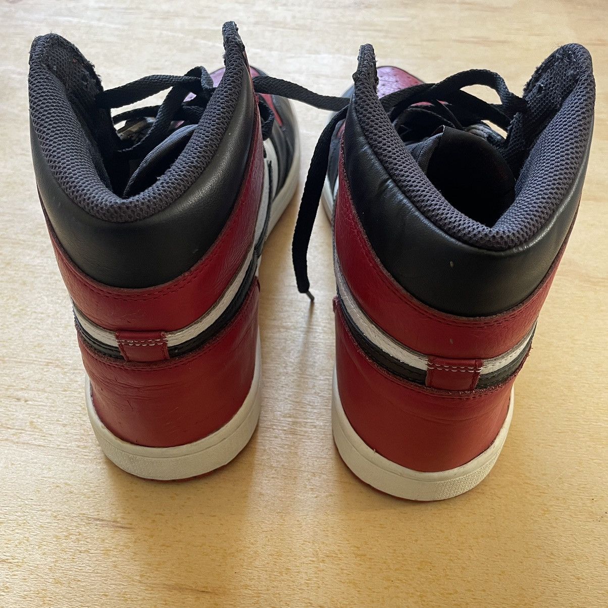 Jordan Brand Air Jordan 1 'Bred Toe' Size US 12 / EU 45 - 13 Thumbnail