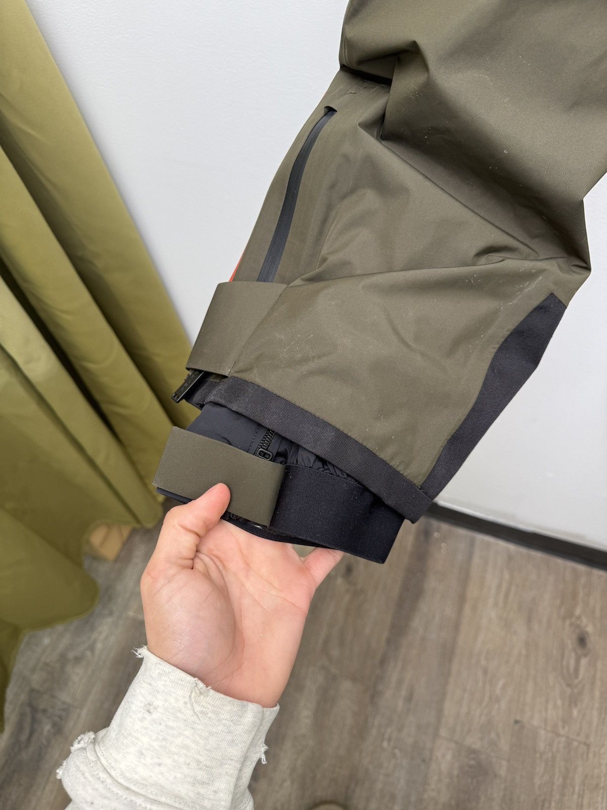 Prada NEW Prada Olive Ski Tech Puffer Jacket Pants Set! Size US L / EU 52-54 / 3 - 19 Thumbnail