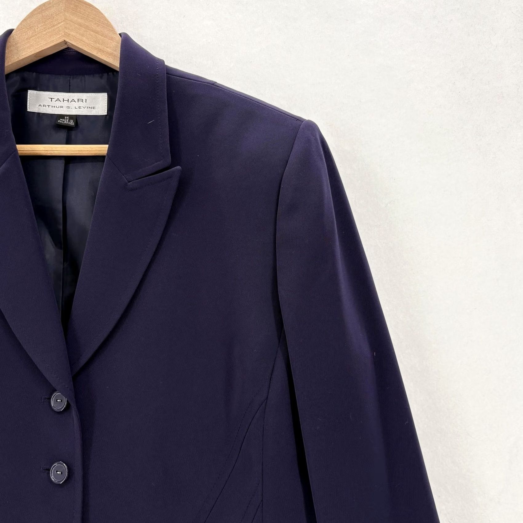 Vintage Tahari Arthur S. Levine Blazer Womens 14 Blue Jamie 4 Button Work Jacket Career Suit Jacket Notch Front Button Four-Button Sold as 1 Piece Size XL / US 12-14 / IT 48-50 - 2 Thumbnail