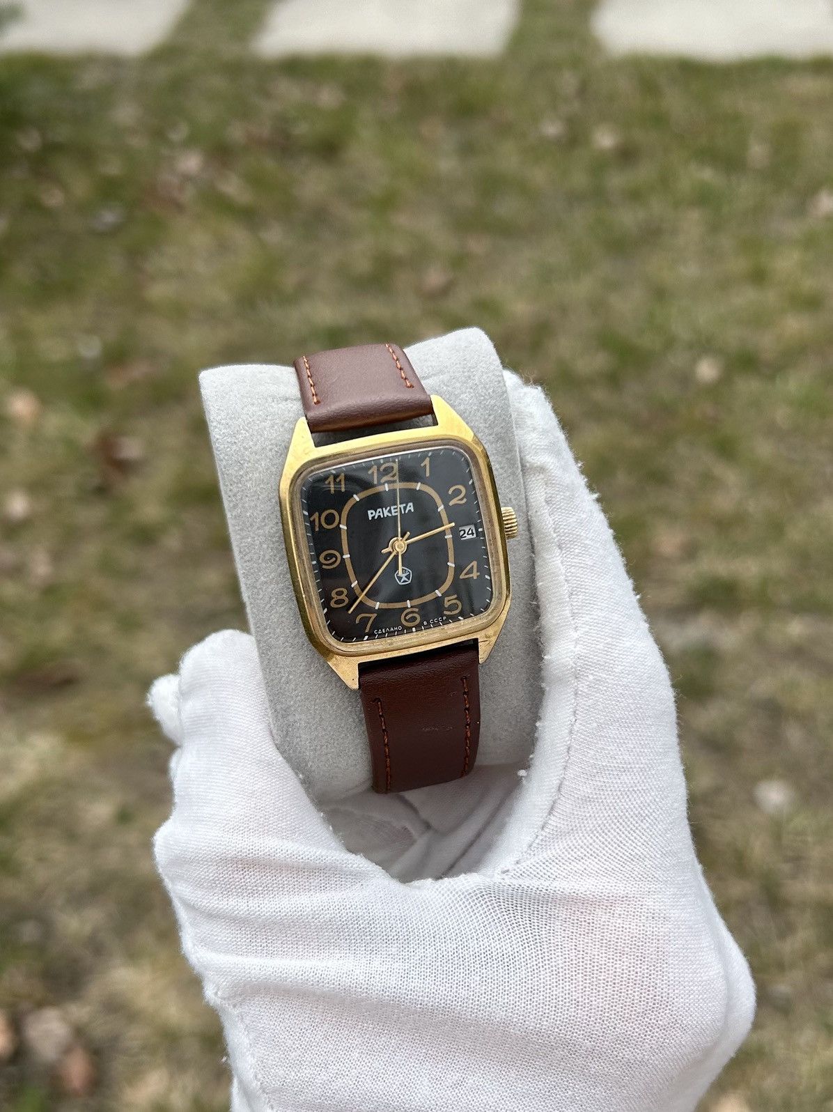 Vintage Vintage Watch Raketa USSR Soviet Mechanical 1980s Size ONE SIZE - 12 Thumbnail