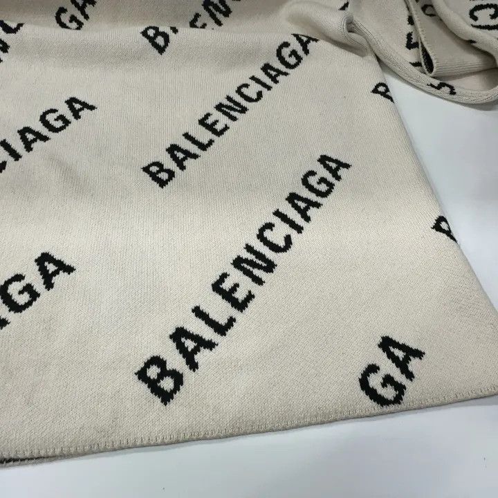 Balenciaga Balenciaga Balenciaga Allover Logo Cotton Knit Sweater -25 Size US S / EU 44-46 / 1 - 9 Thumbnail
