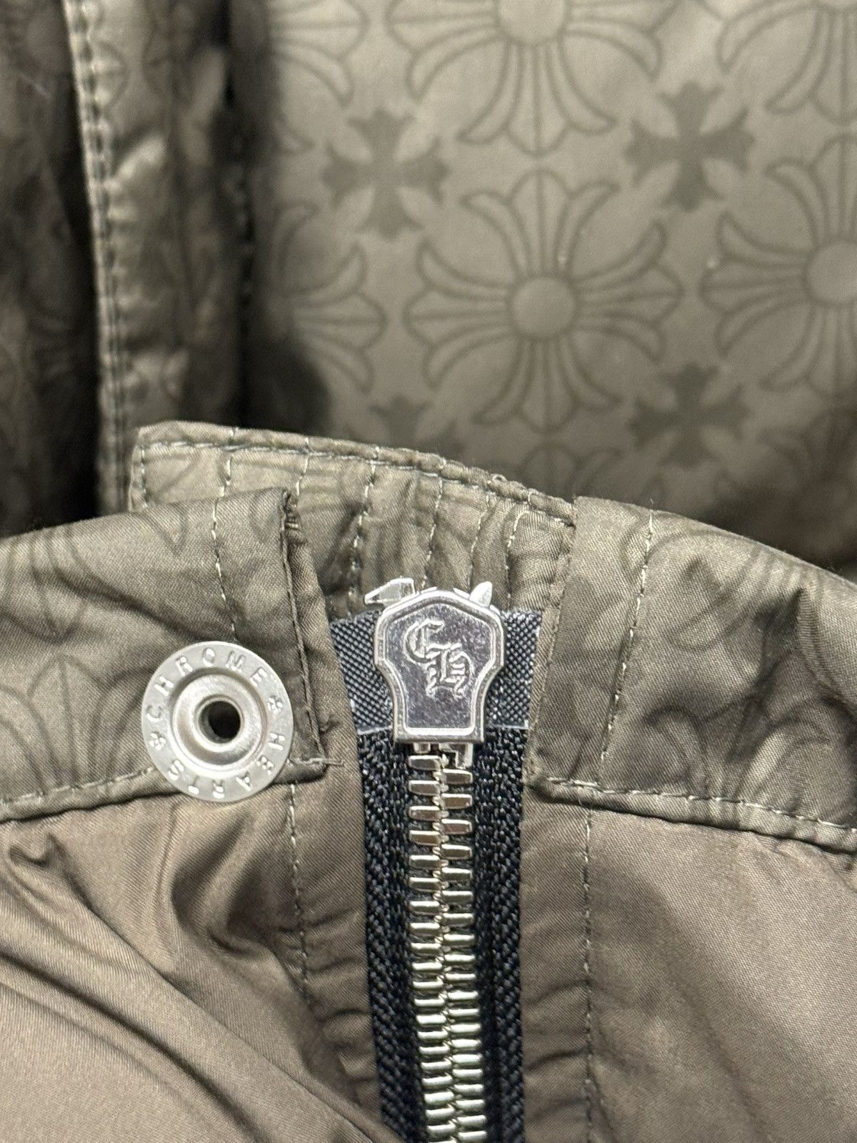 Chrome Hearts Chrome Hearts Monogram Puffer Jacket Olive Green XL Size US XL / EU 56 / 4 - 16 Thumbnail