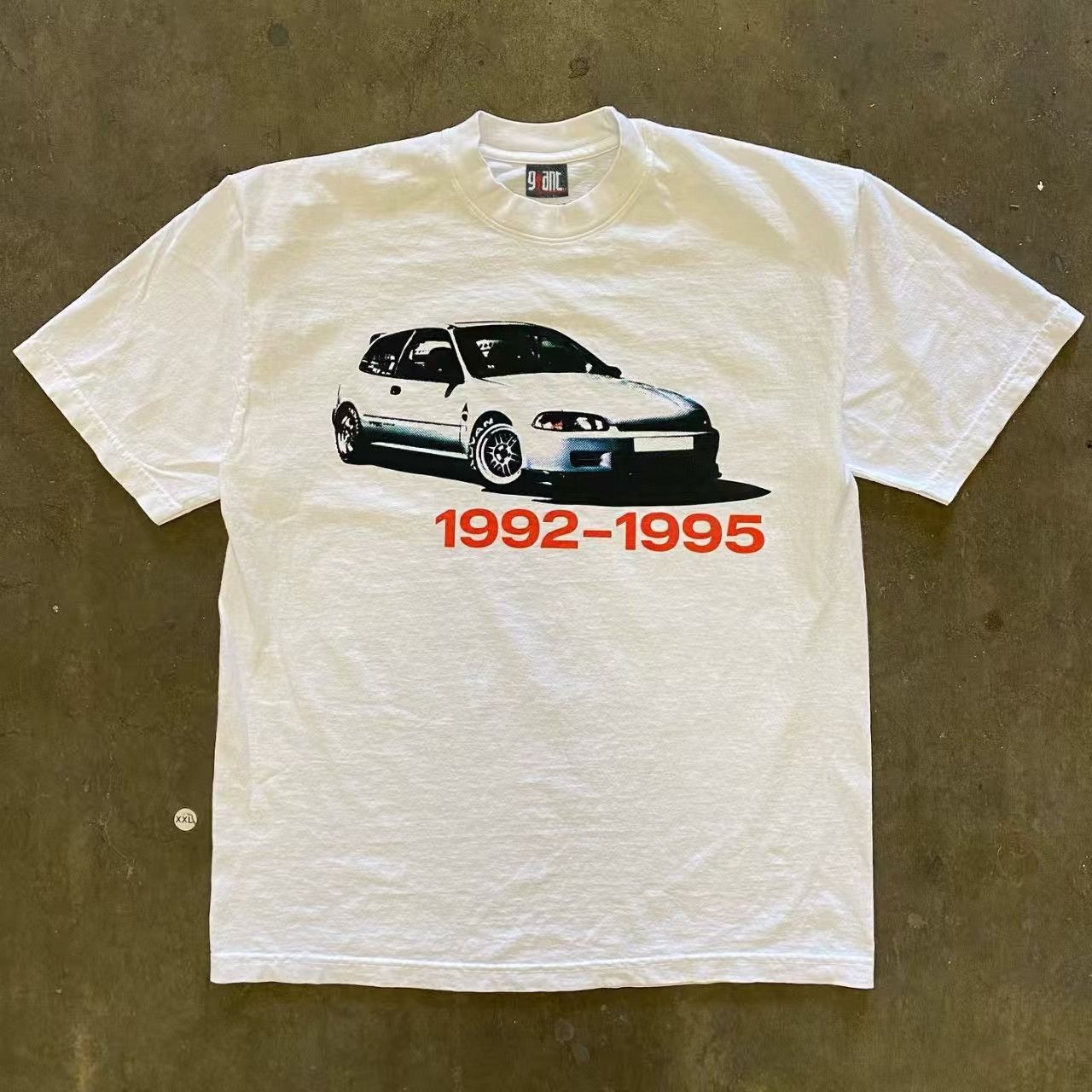 Japanese Brand White street washed retro car print t-shirt Size US M / EU 48-50 / 2 - 1 Thumbnail