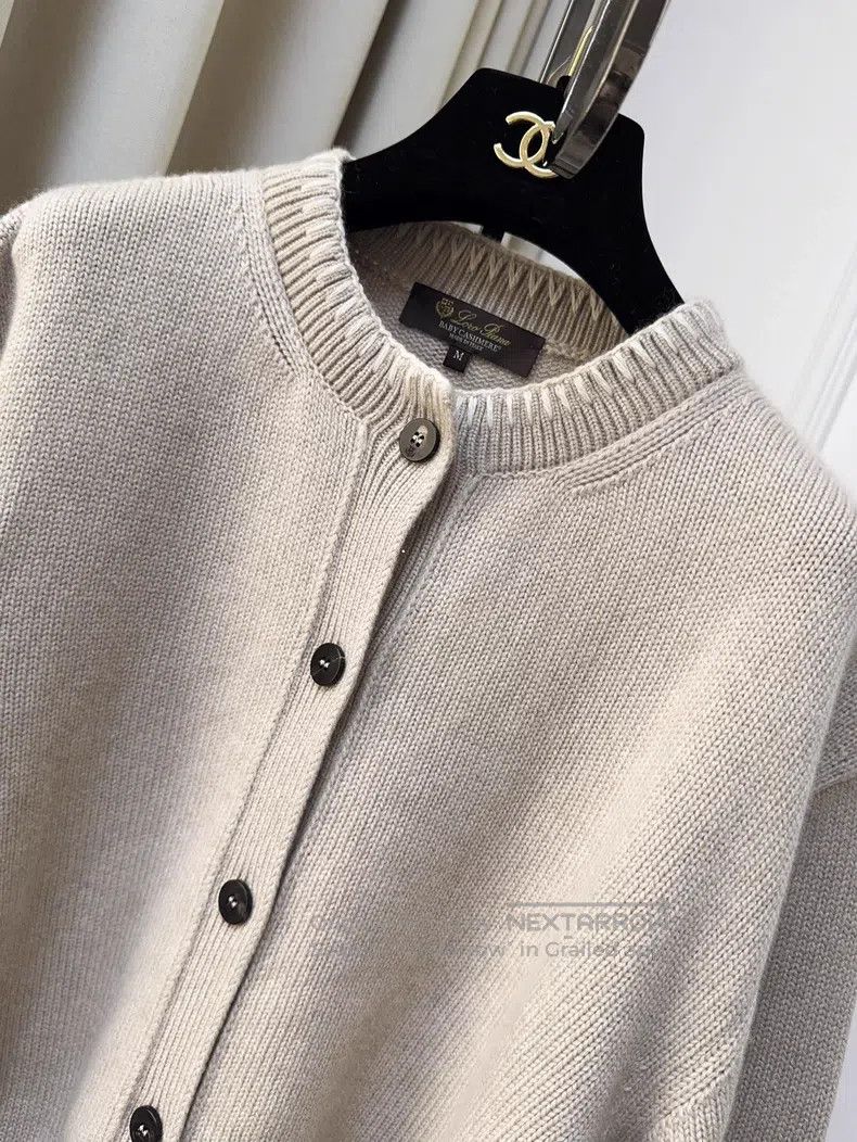 Loro Piana Loro Piana Oatmeal Embroidered Long Sleeve Knit Cardigan Size M / US 6-8 / IT 42-44 - 4 Thumbnail