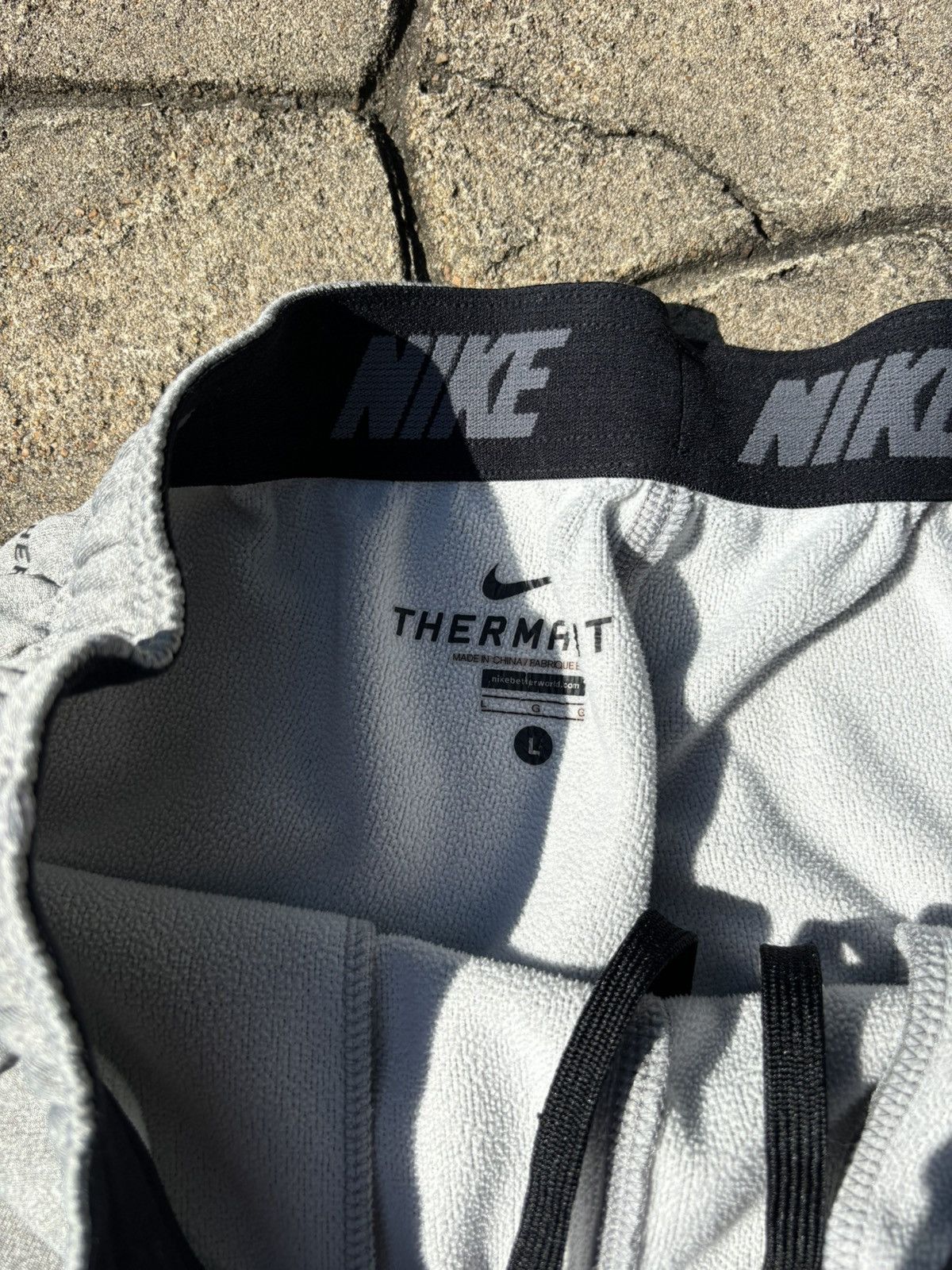 Nike × Vintage Y2K Nike Baggy Fit Thrashed Grey Sweatpants Size US 38 / EU 54 - 4 Thumbnail