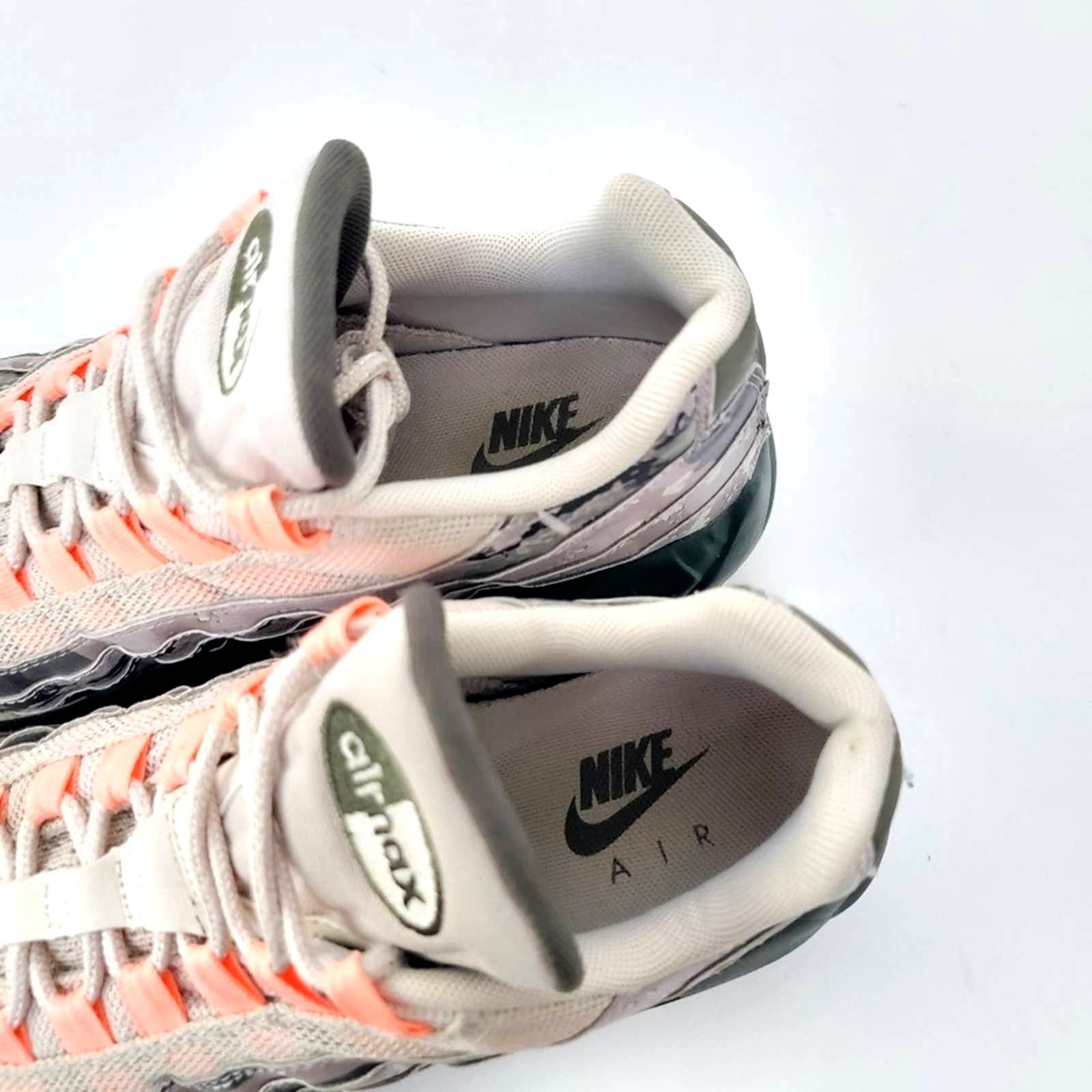 Nike Nike Air Max 95 Essential 'Camo' - 8 Size US 8 / EU 41 - 9 Thumbnail
