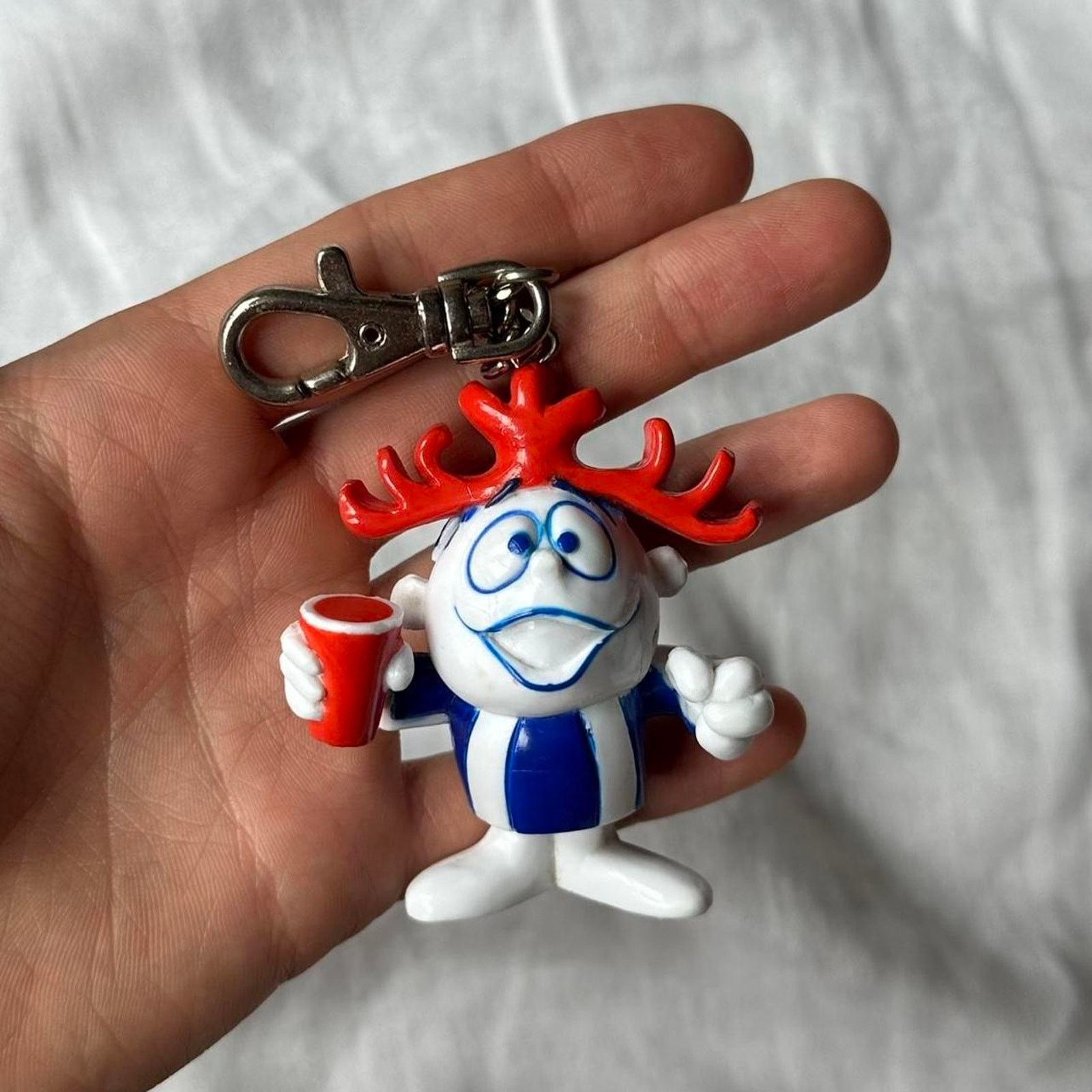 Vintage Rare Vintage 90s Hawaiian Punch Man Drink Keychain Figurine Size ONE SIZE - 2 Thumbnail
