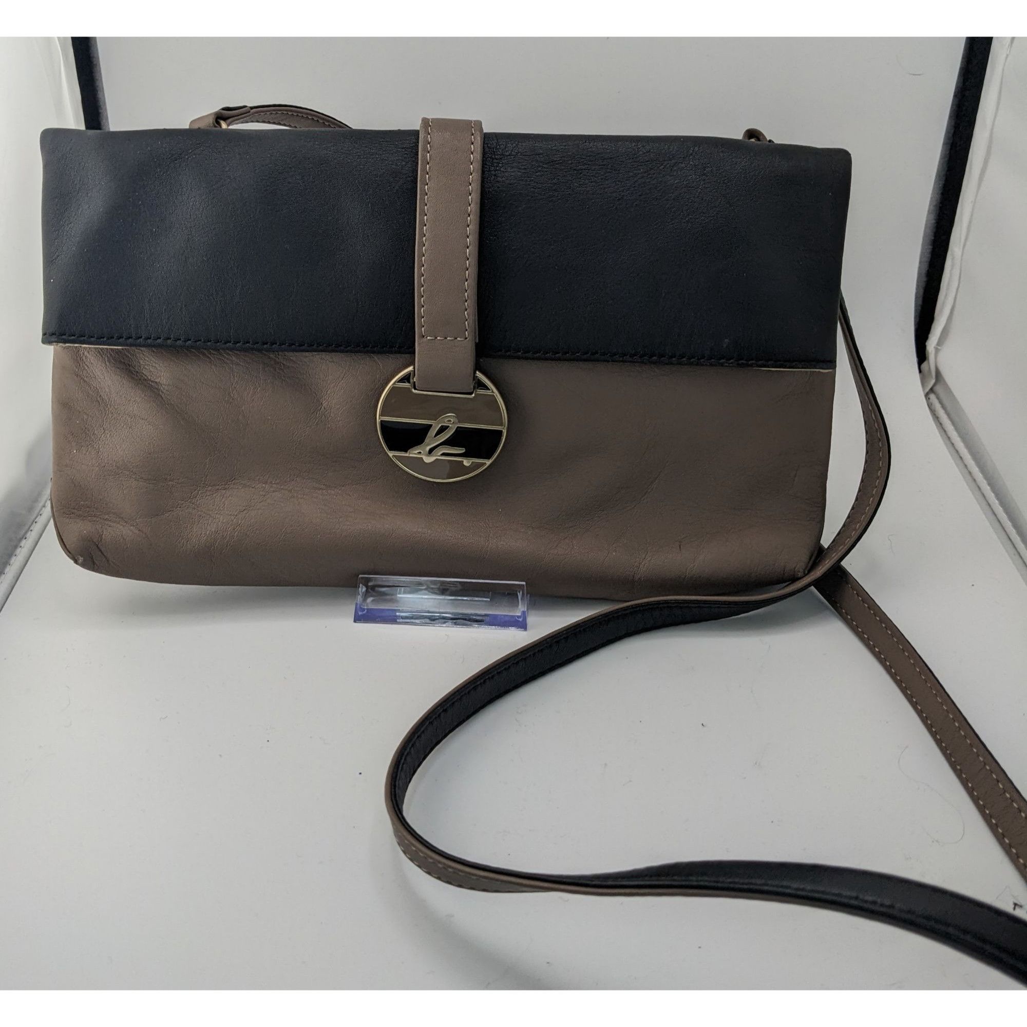 agnes b. Agnes B. Voyage Vintage Crossbody Bag In Black & Brown Leath Size ONE SIZE - 5 Thumbnail