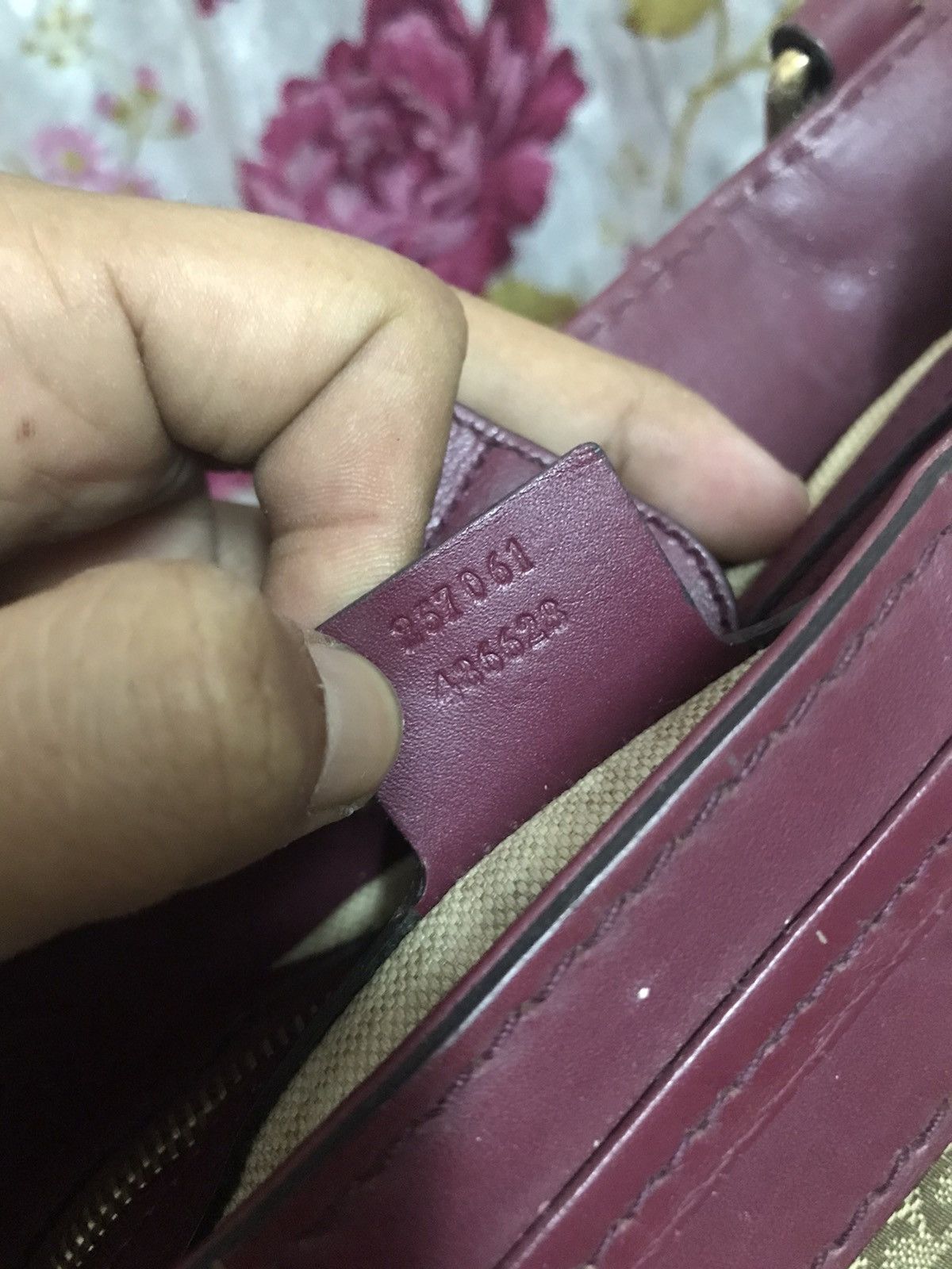 Gucci Authentic Gucci GG Size ONE SIZE - 5 Thumbnail