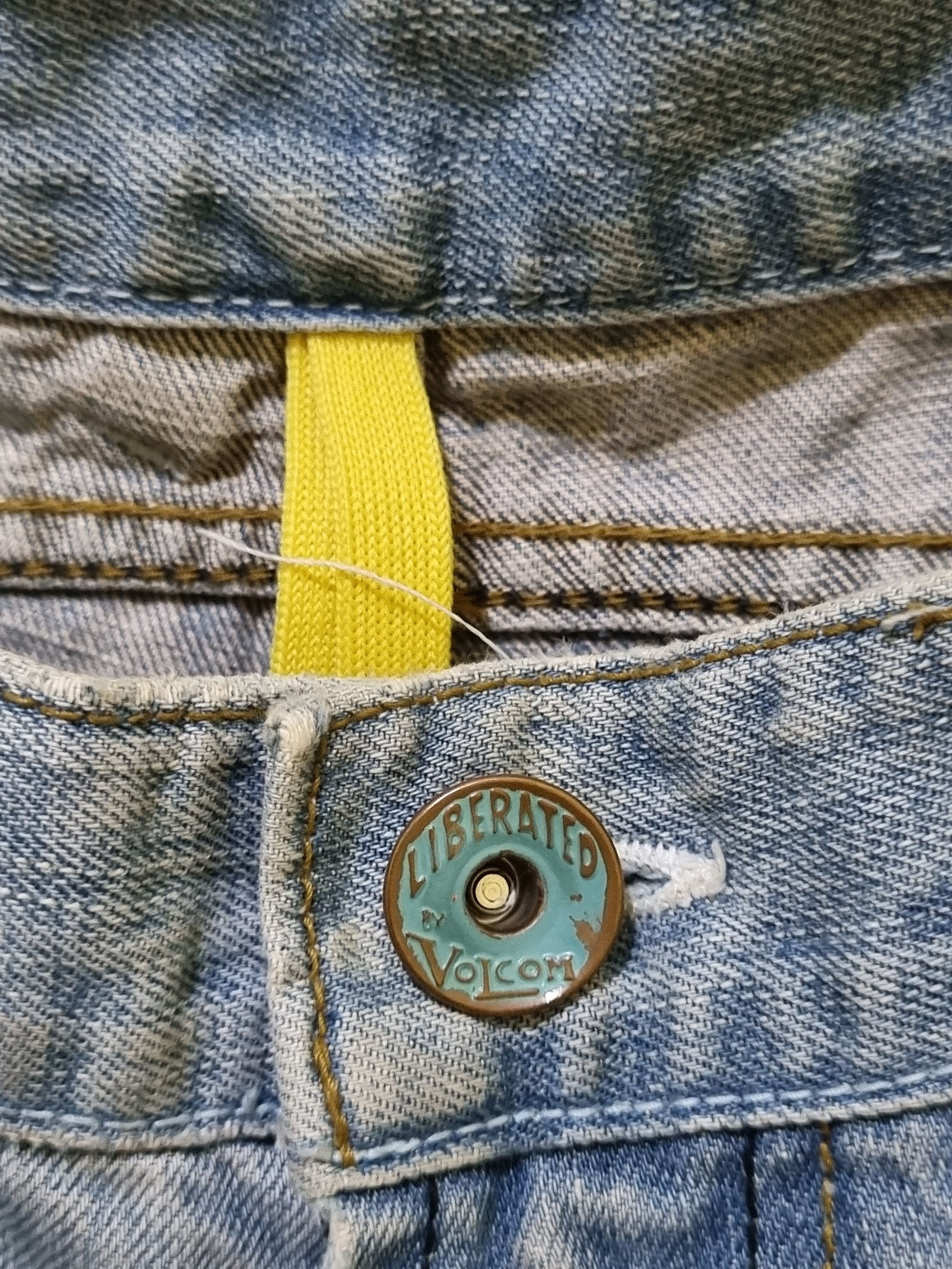 Volcom Vintage Volcom Baggy Jeans Size US 36 / EU 52 - 7 Thumbnail