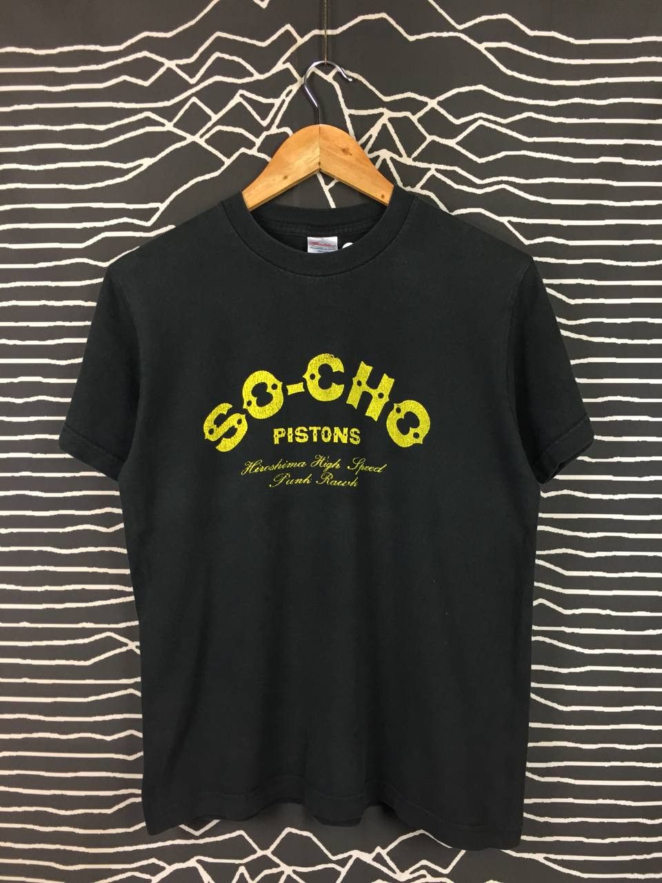 Band Tees So-Cho Pistons Japanese Punk Rock Band Tee Size US S / EU 44-46 / 1 - 1 Thumbnail