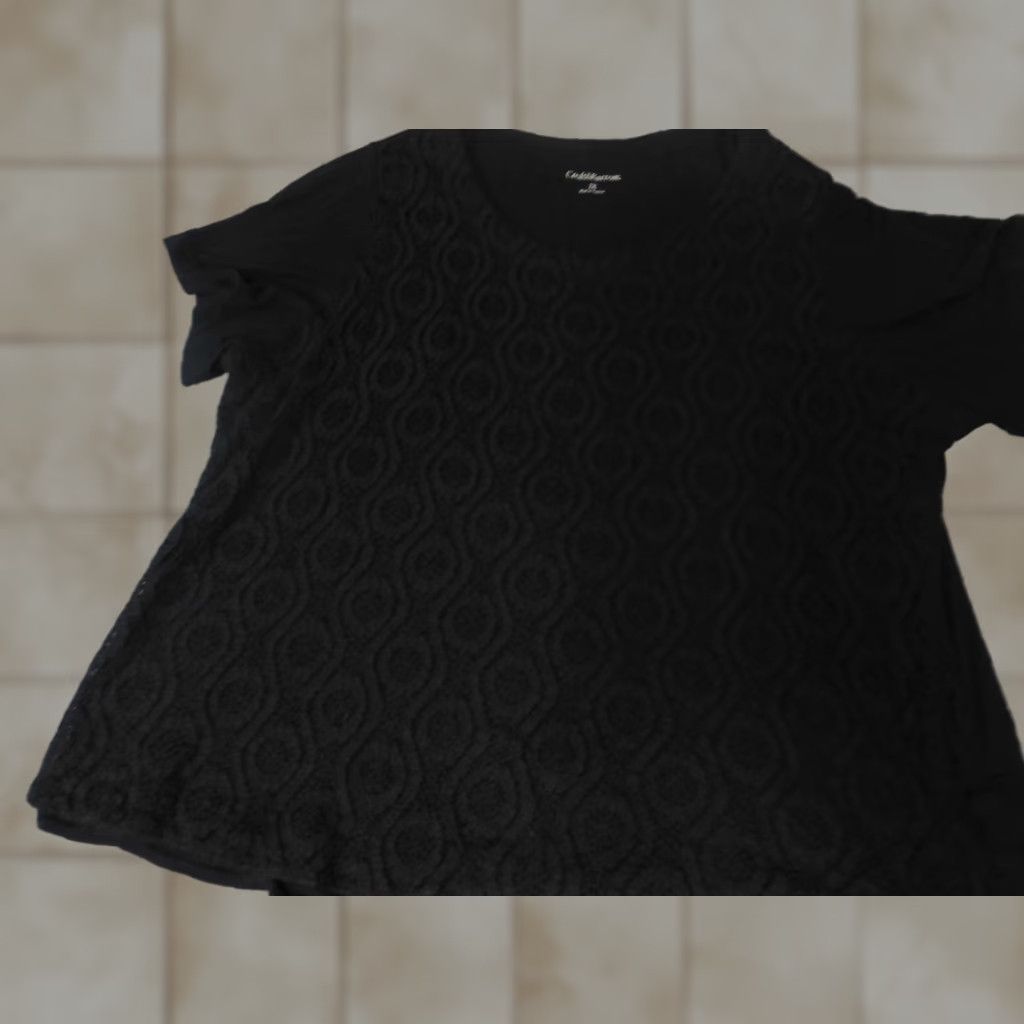 Croft & Barrow Croft & Barrow Blouse Womens 2X Black Crew Neck Short Sleeve Pullover Stretch Casual Shirt Classic 2X Womens Size XXL / US 16-18 / IT 52-54 - 1 Thumbnail