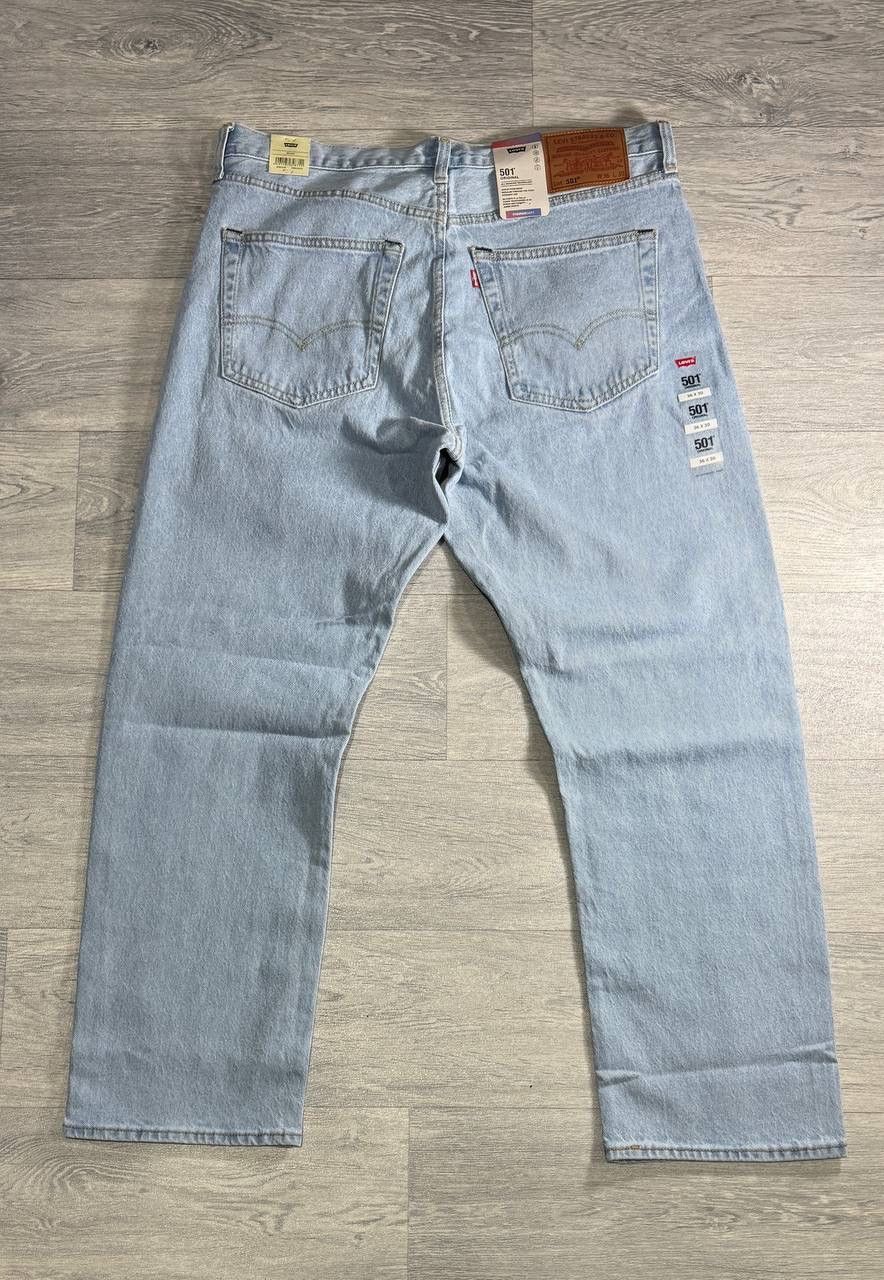 Levi's Levi’s 501 Thermodapt Jeans in Light Blue W36 L30 Size US 36 / EU 52 - 4 Thumbnail