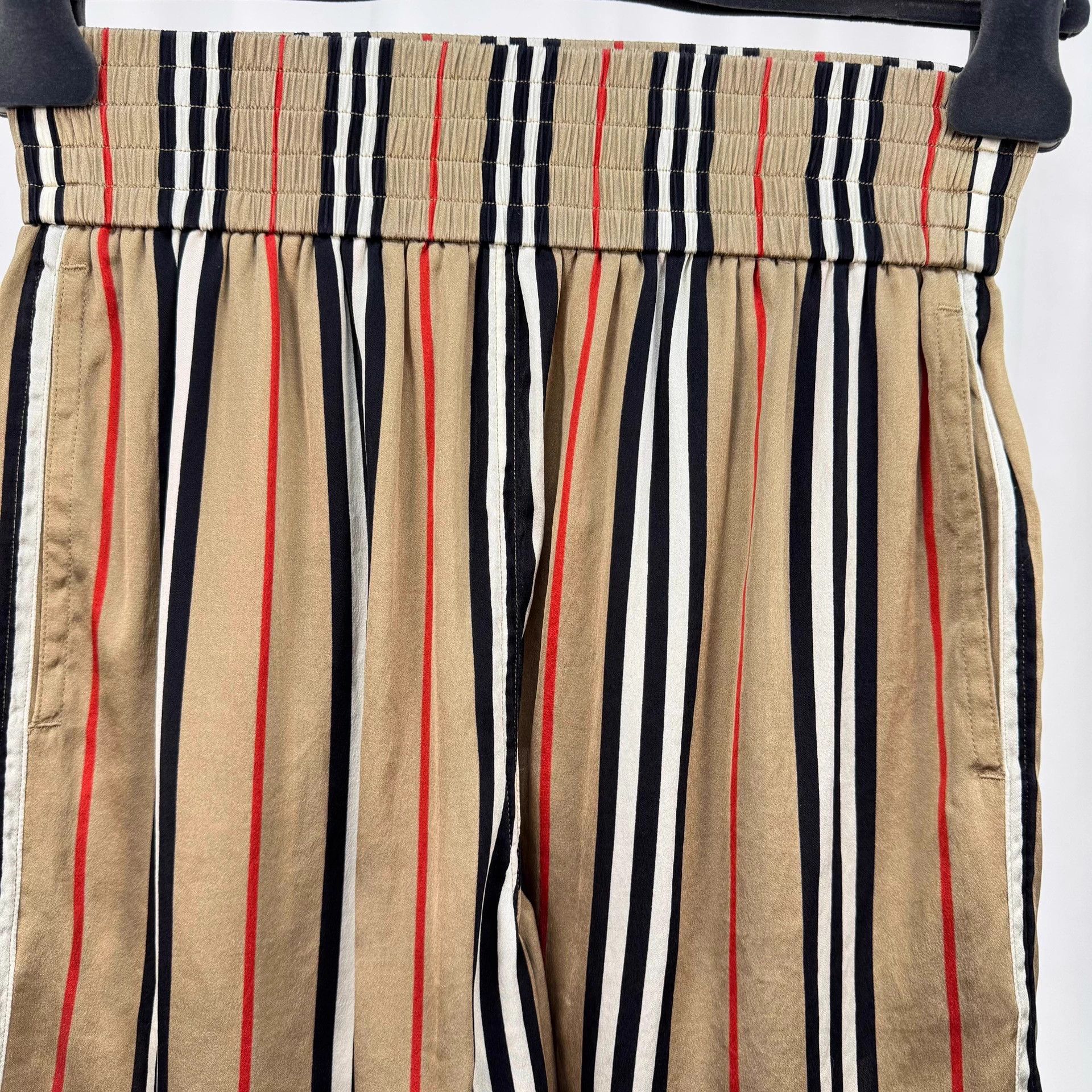 Burberry Burberry Striped Silk Shorts UK2 99 New Size 24" / US 00 / IT 34 - 3 Thumbnail